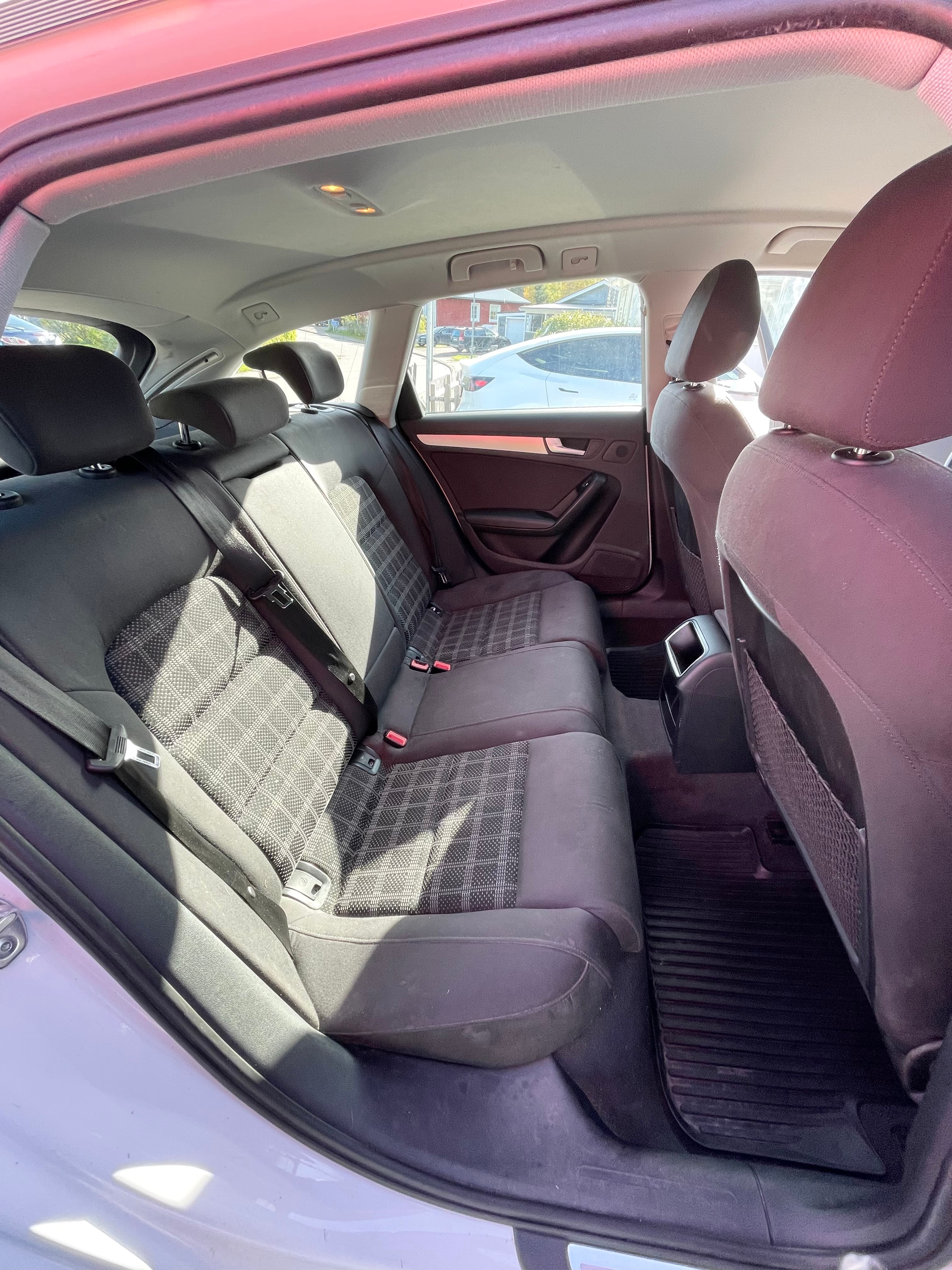 Audi A4 Avant 2.0 TDI DPF Manuell 2013, bild 8/8