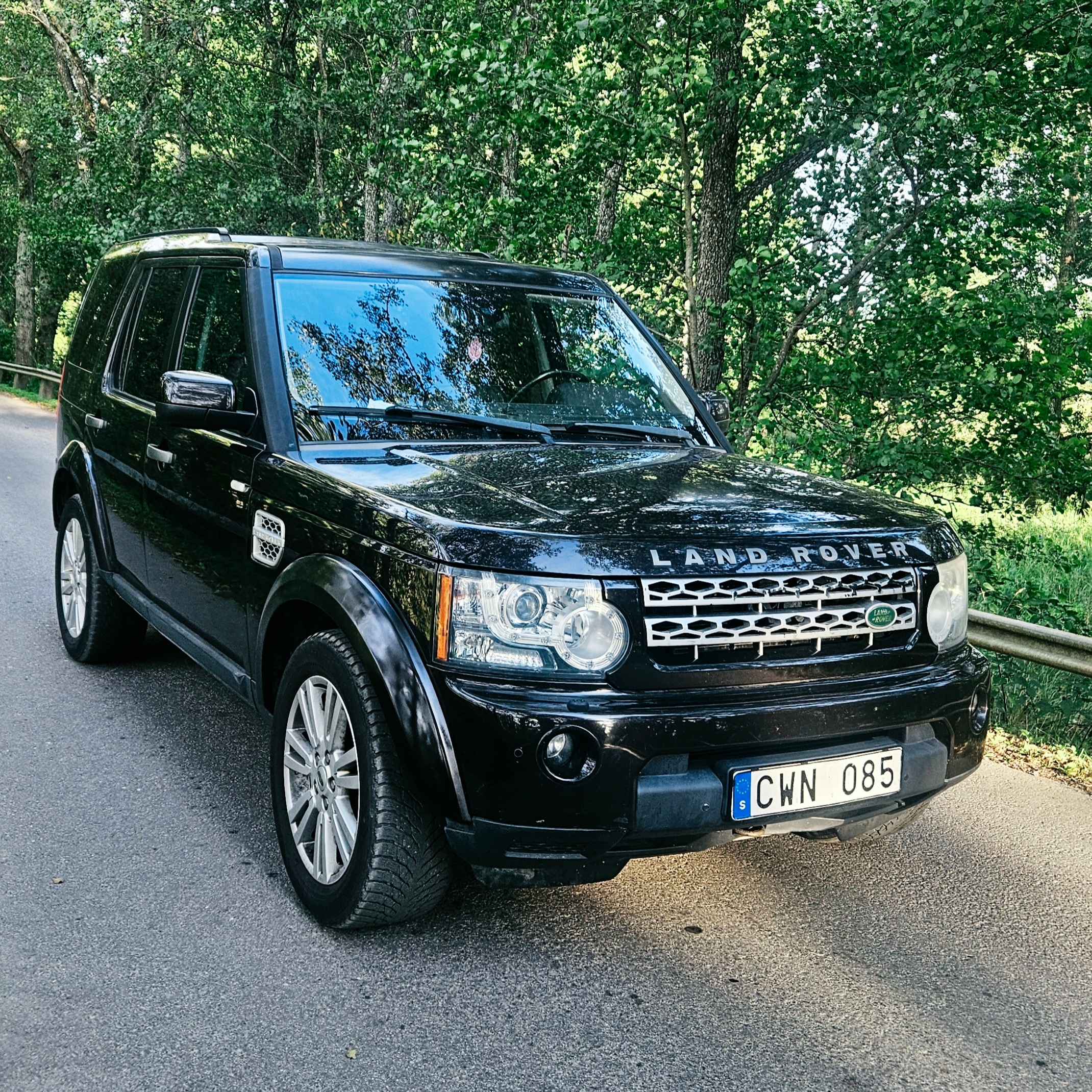 Land Rover Discovery 2010, bild 2/10