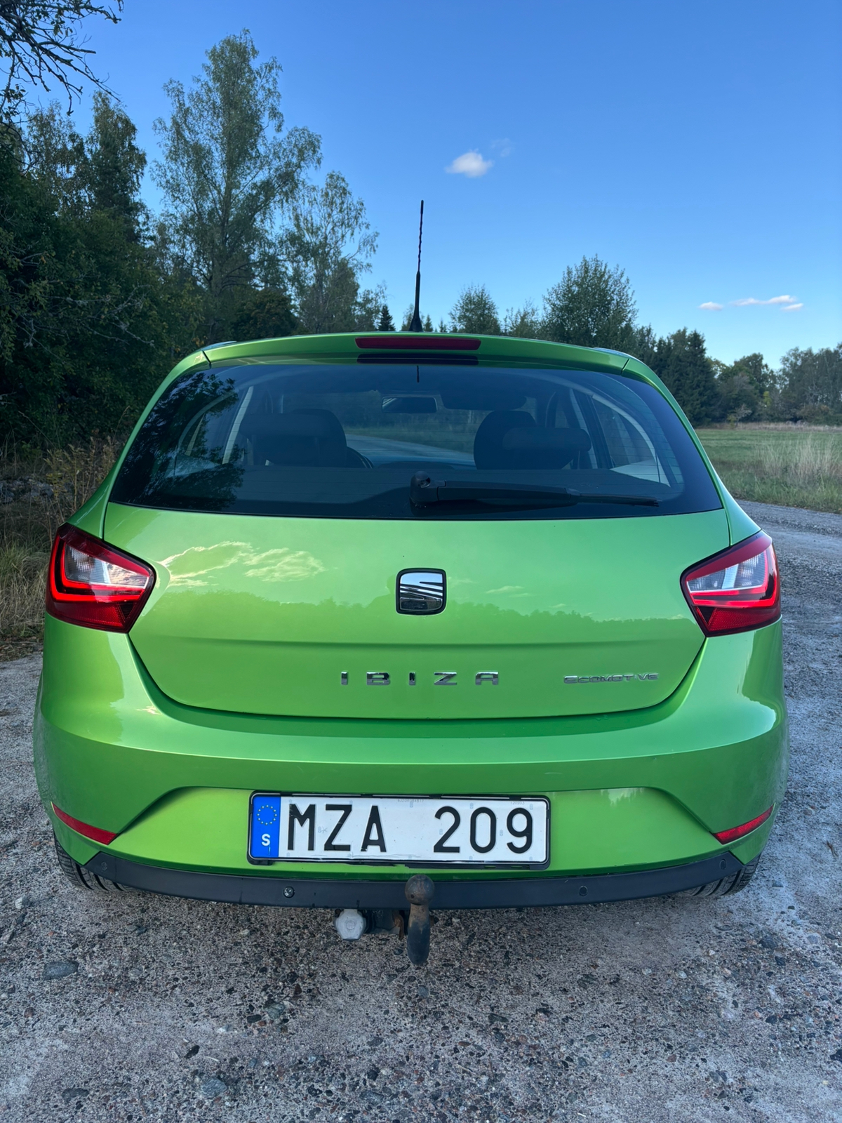 Seat Ibiza 1.2 TSI Manuell 2013, bild 5/9