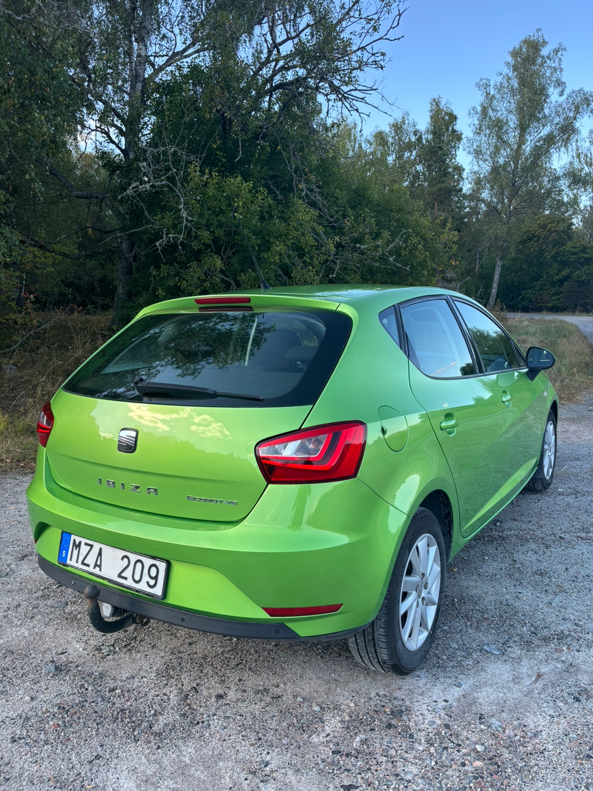 Seat Ibiza 1.2 TSI Manuell 2013, bild 4/9