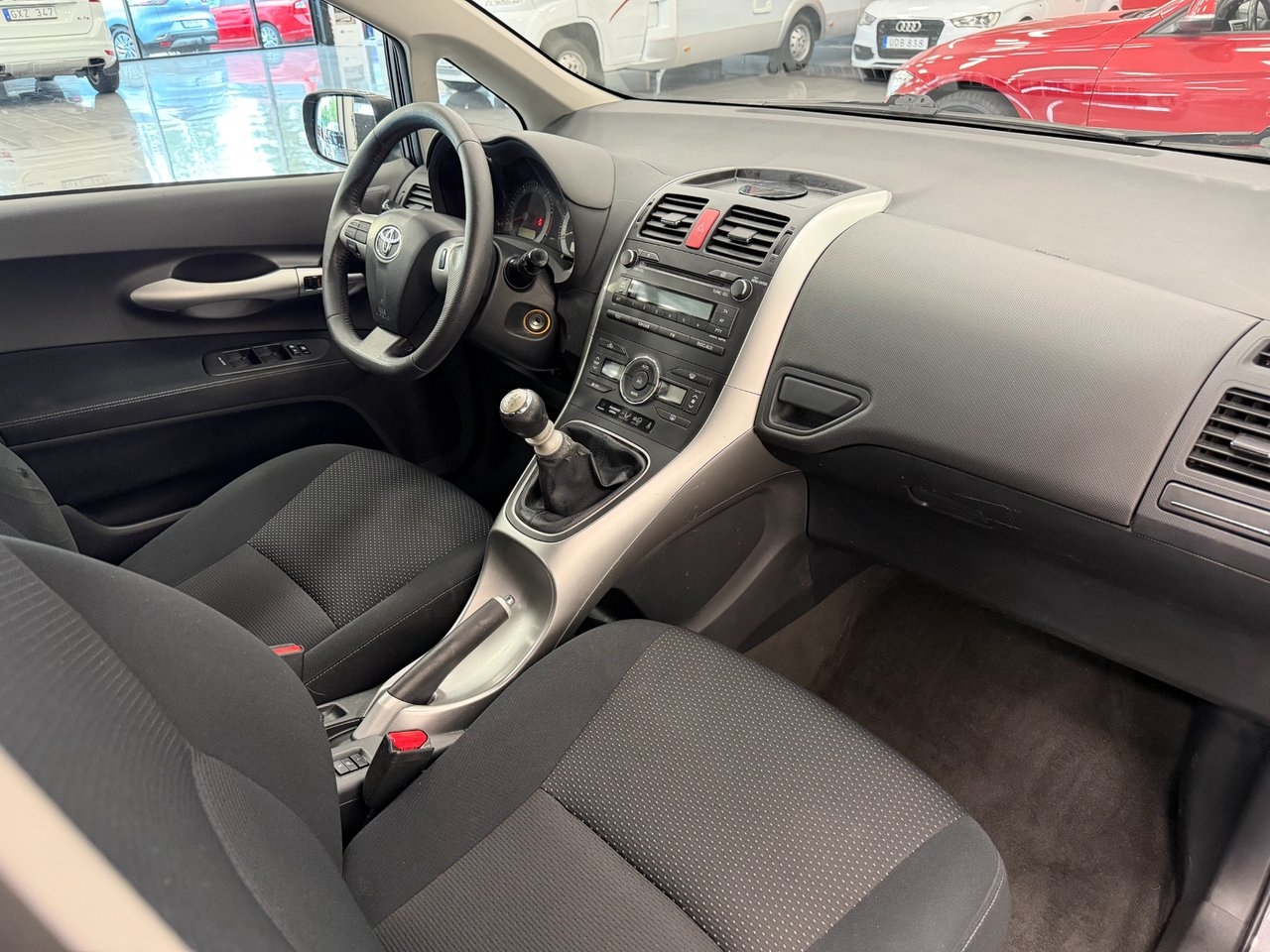 Toyota Auris 5-dörrar 1.4 D-4D Plus 2012, bild 7/10