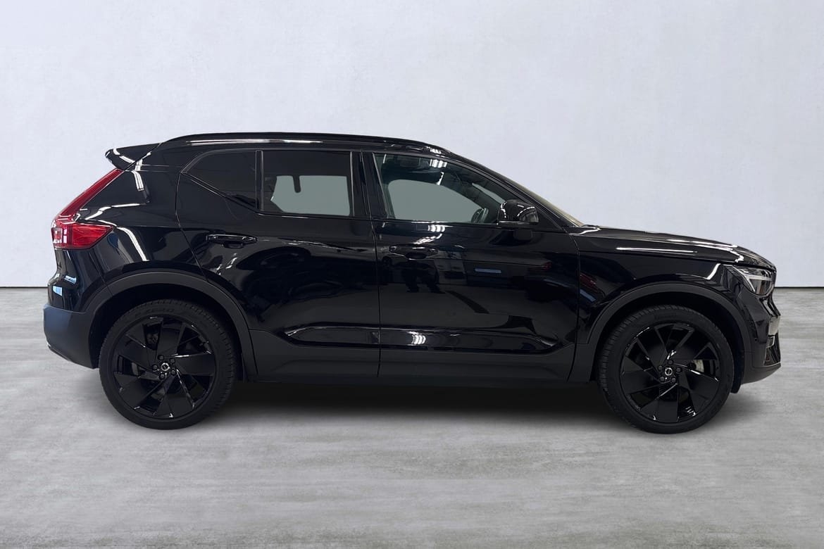 Volvo EX40 M Plus Black Edt 2025, bild 3/10