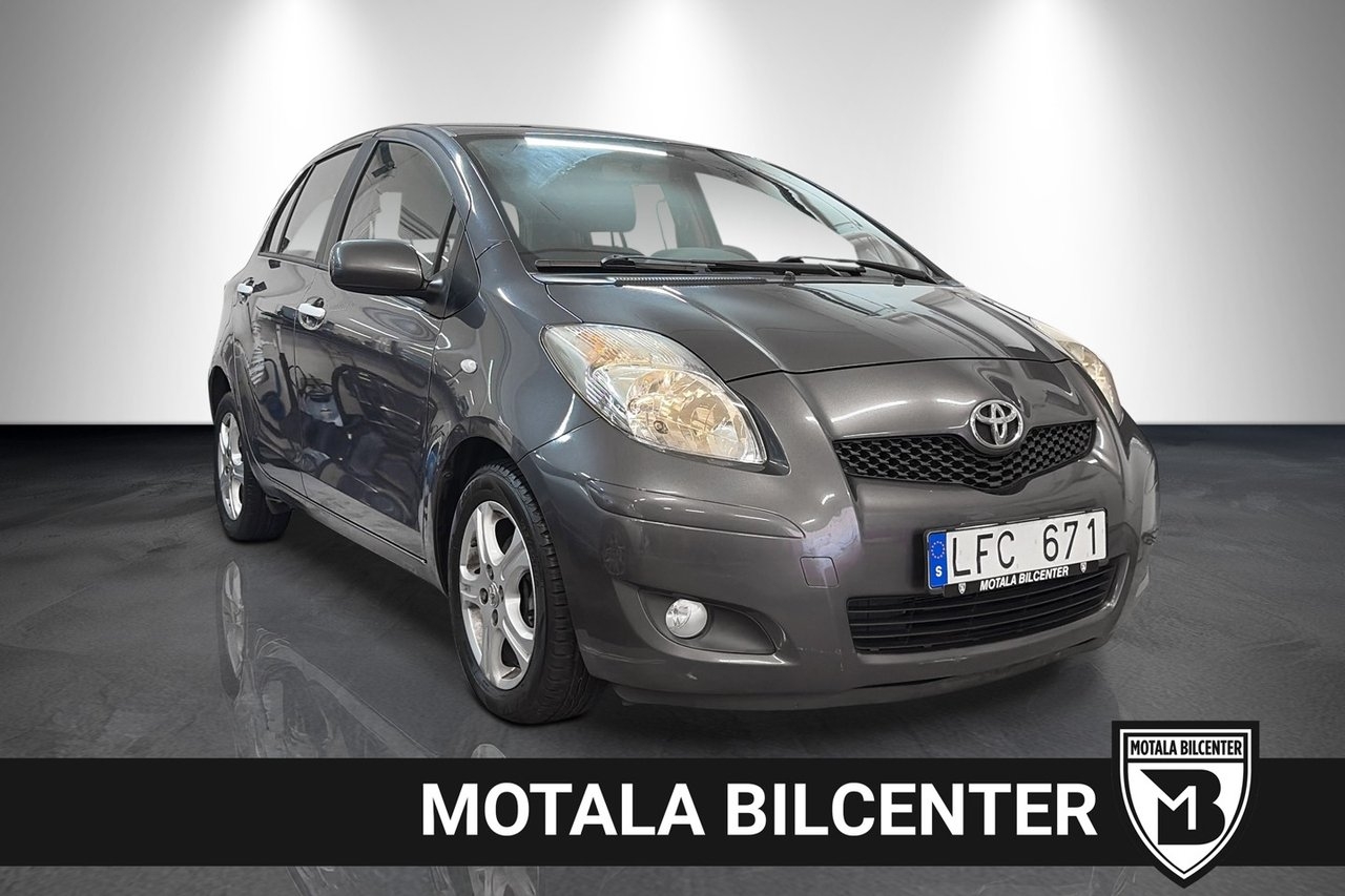 Toyota Yaris 2011, bild 2/13