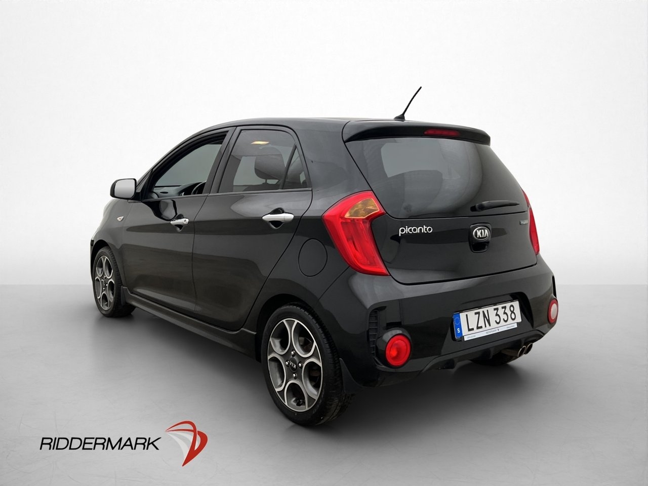 Kia Picanto 2016, photo 4/24