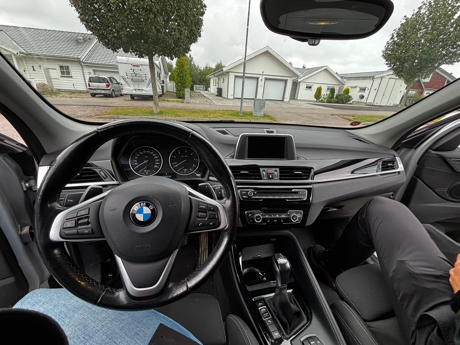 BMW X1 xDrive20d Steptronic 2017, bild 3/7