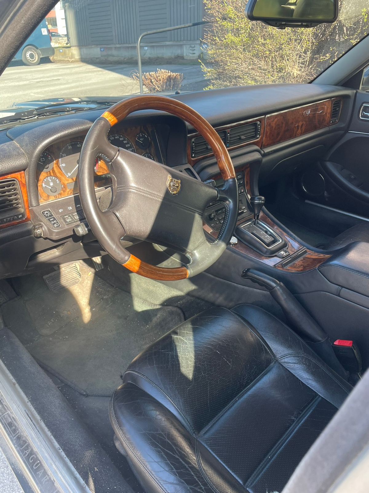 Jaguar XJ 3.2 Automatisk 1996, bild 7/8