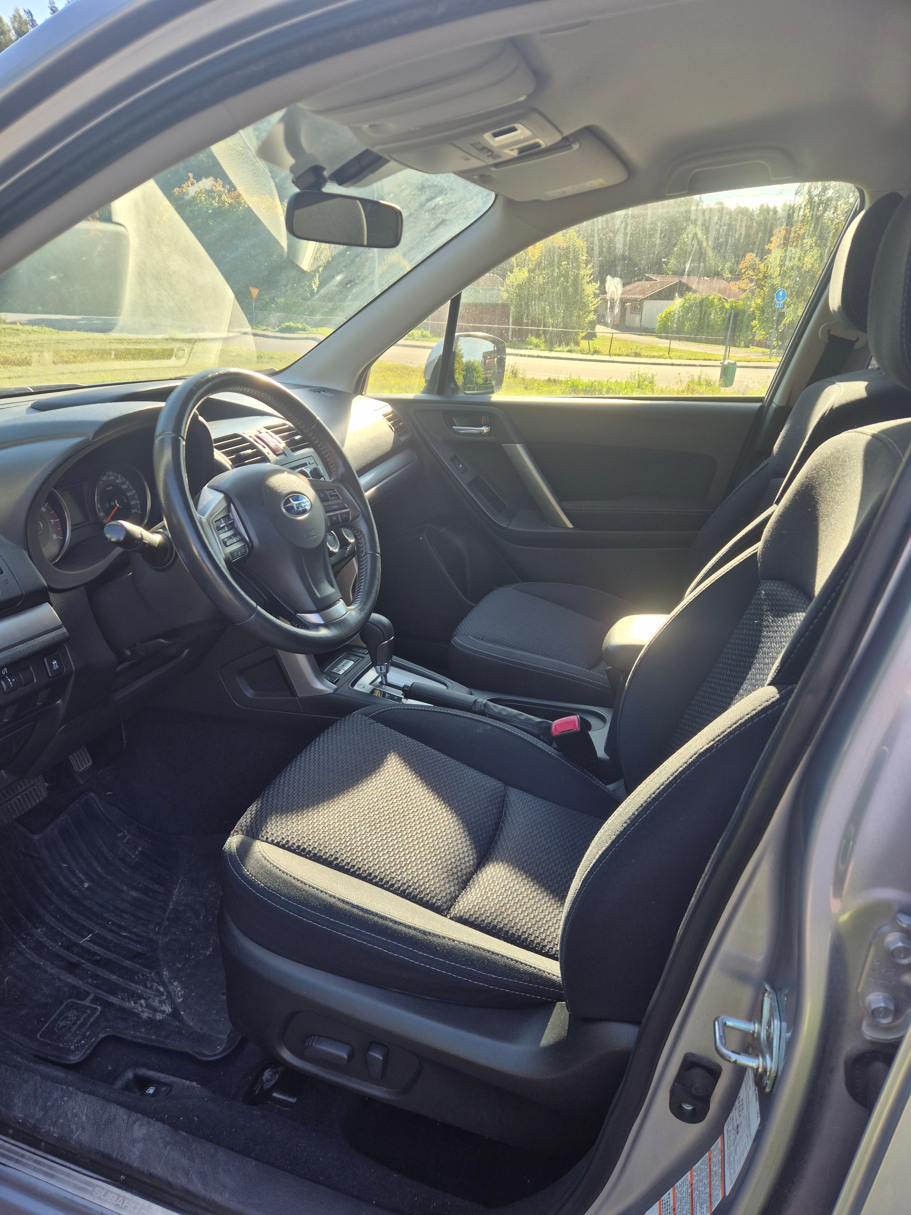 Subaru Forester 2014, bild 2/4