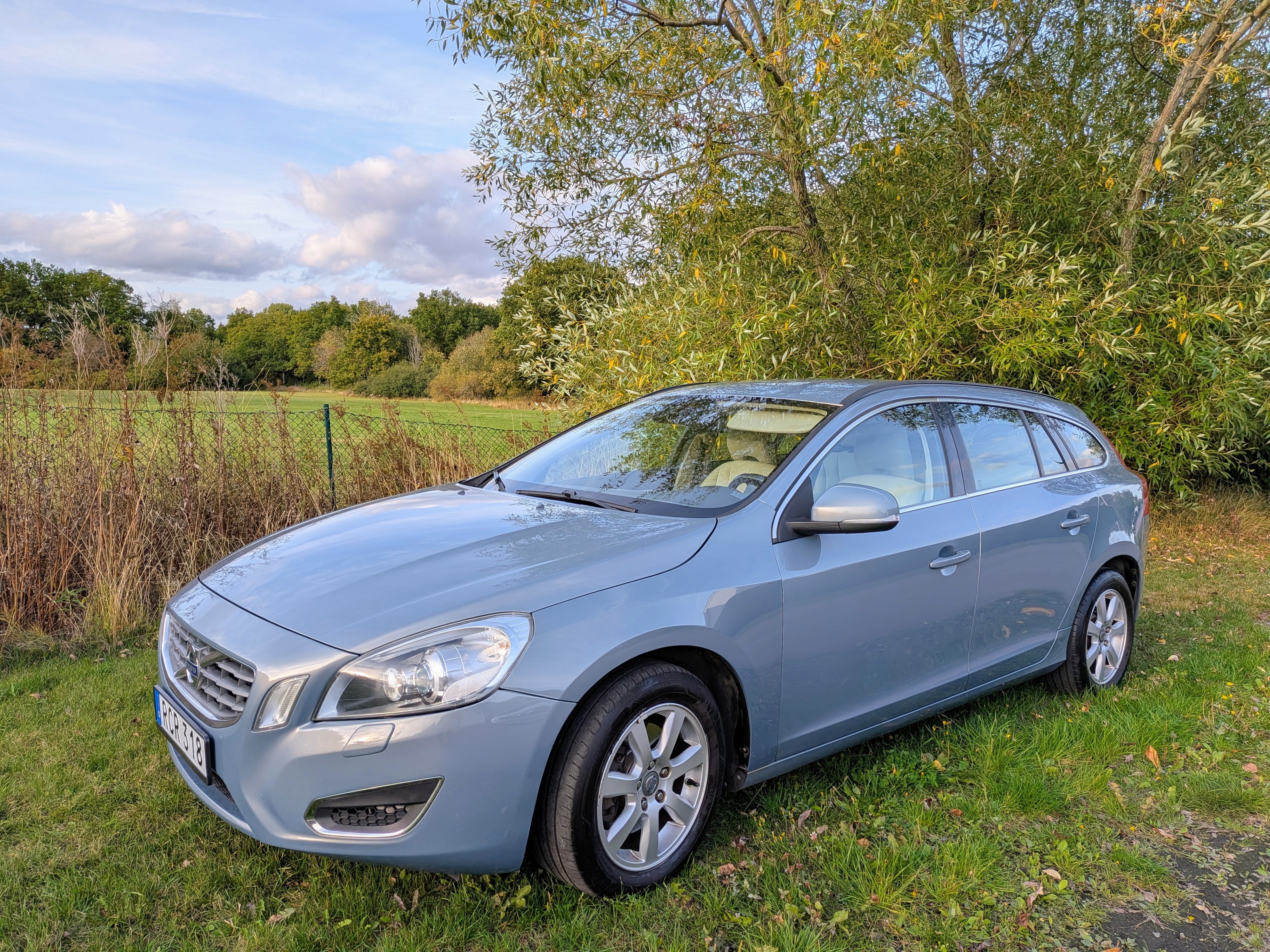 Volvo V60 D3 Geartronic 2011, bild 2/11