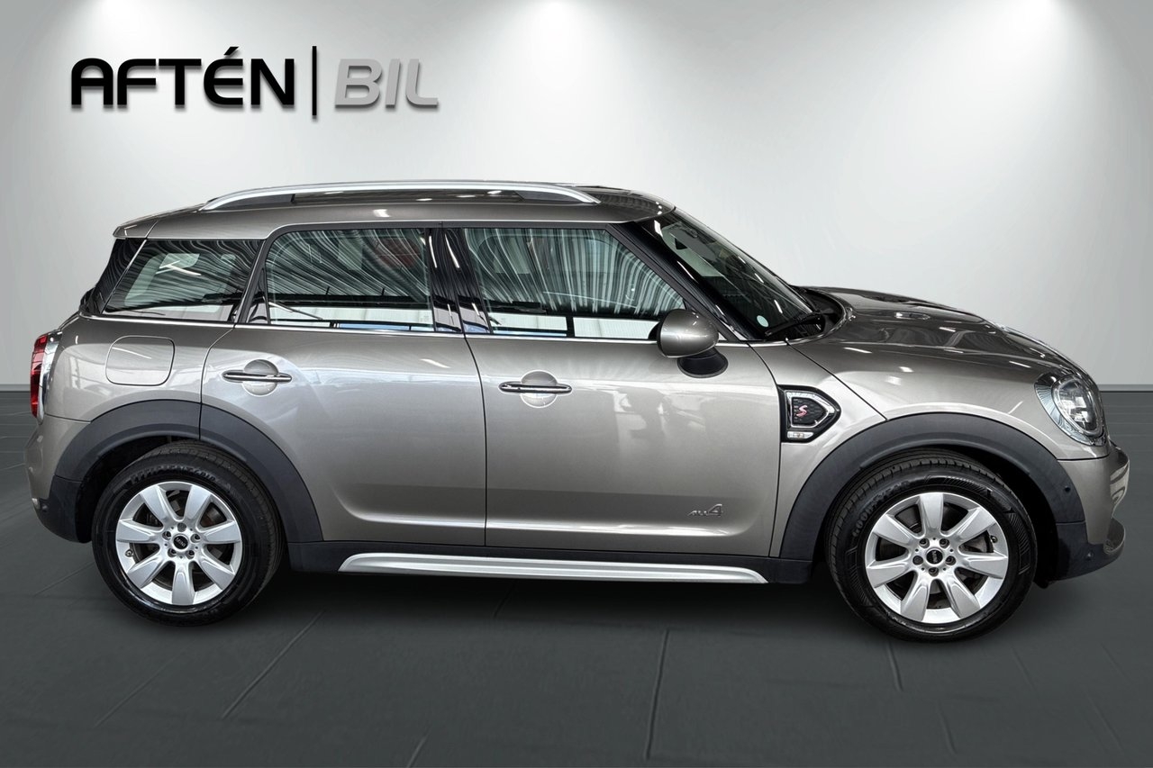 MINI Countryman Cooper S ALL4 2018, photo 7/10