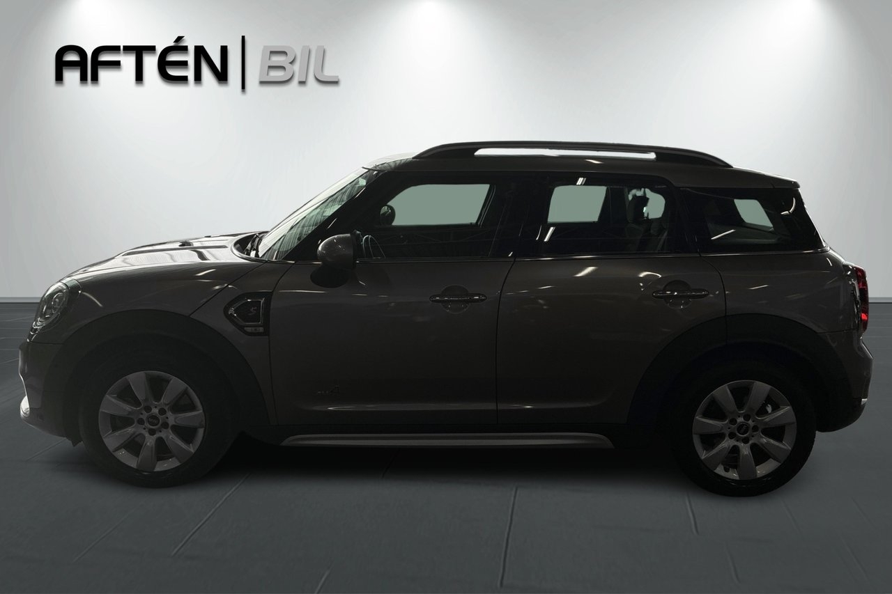 MINI Countryman Cooper S ALL4 2018, photo 6/10