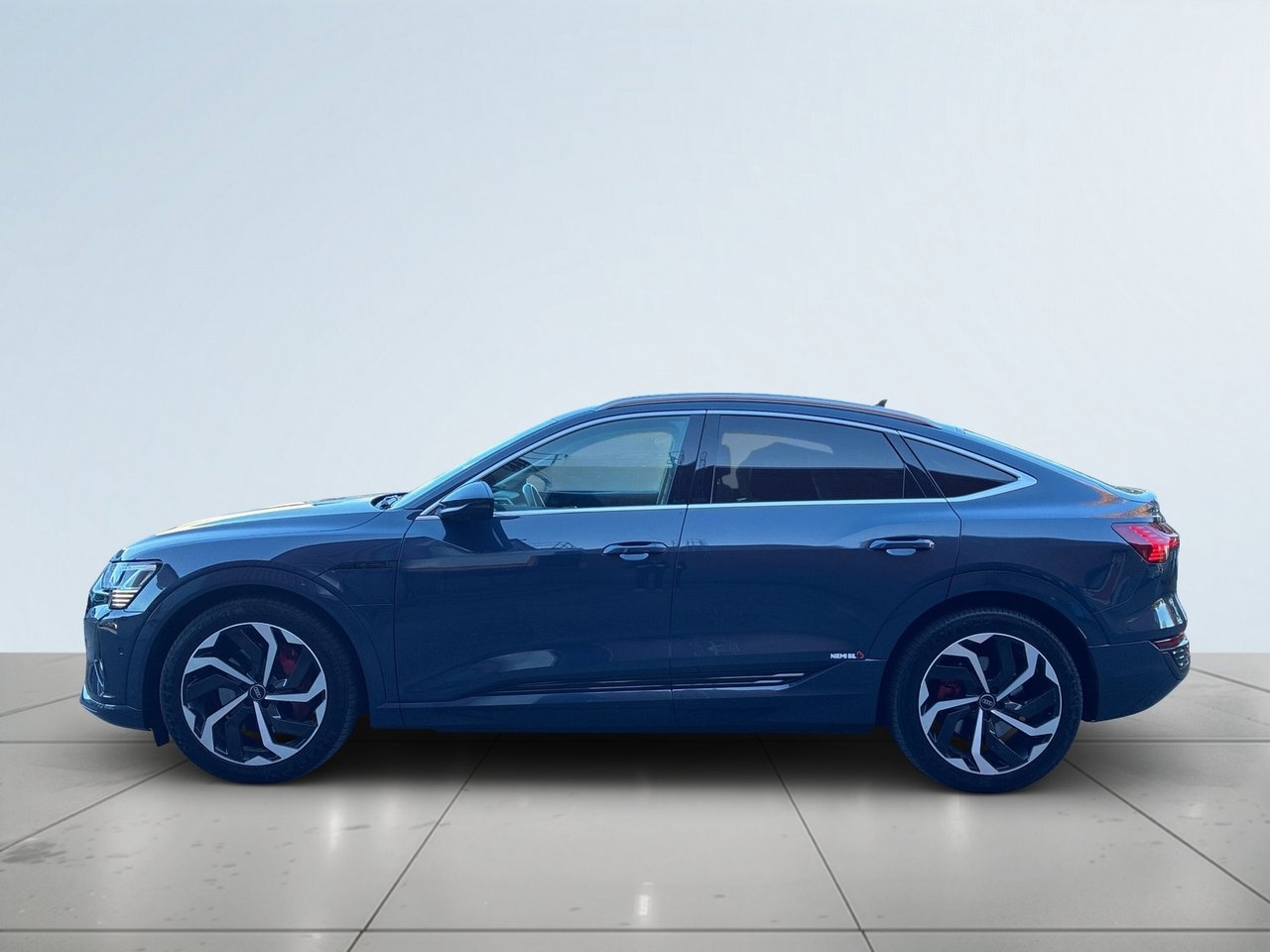 Audi Q8 2024, bild 4/27