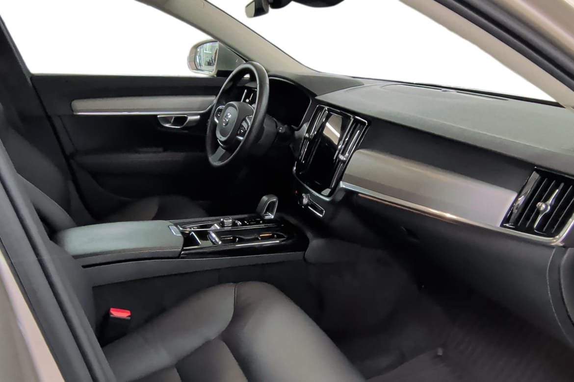 Volvo V90 Recharge T6 Core Edition 2024, bild 7/10