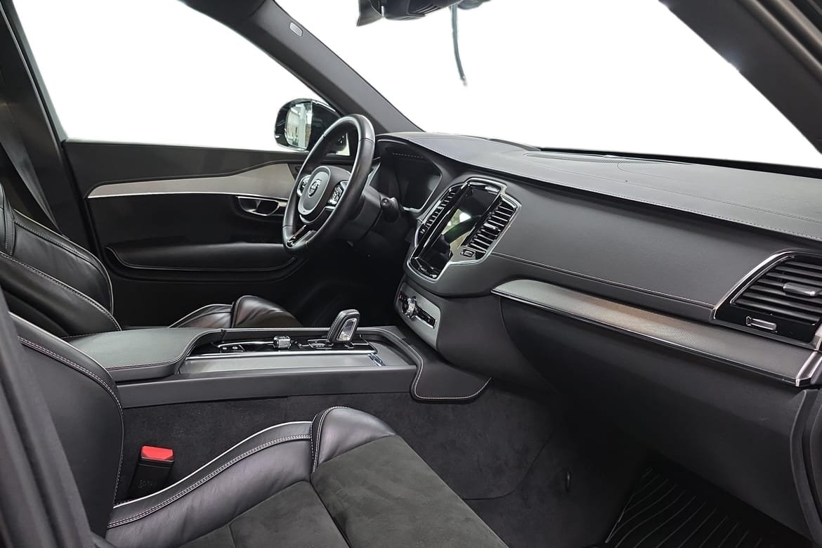 Volvo XC90 Recharge T8 R-Design 7-säten 2022, bild 7/10