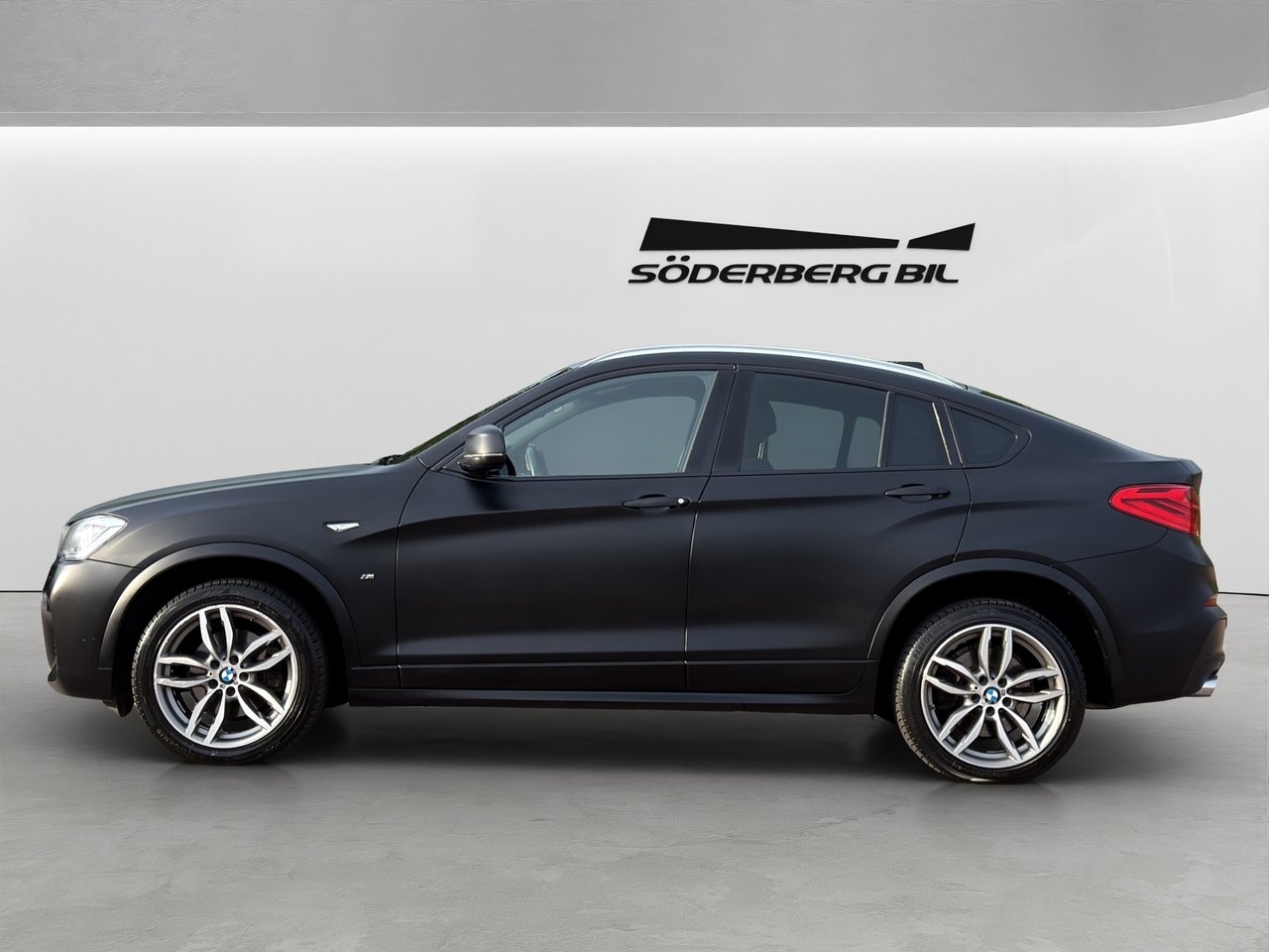BMW X4 2016, kuva 5/10