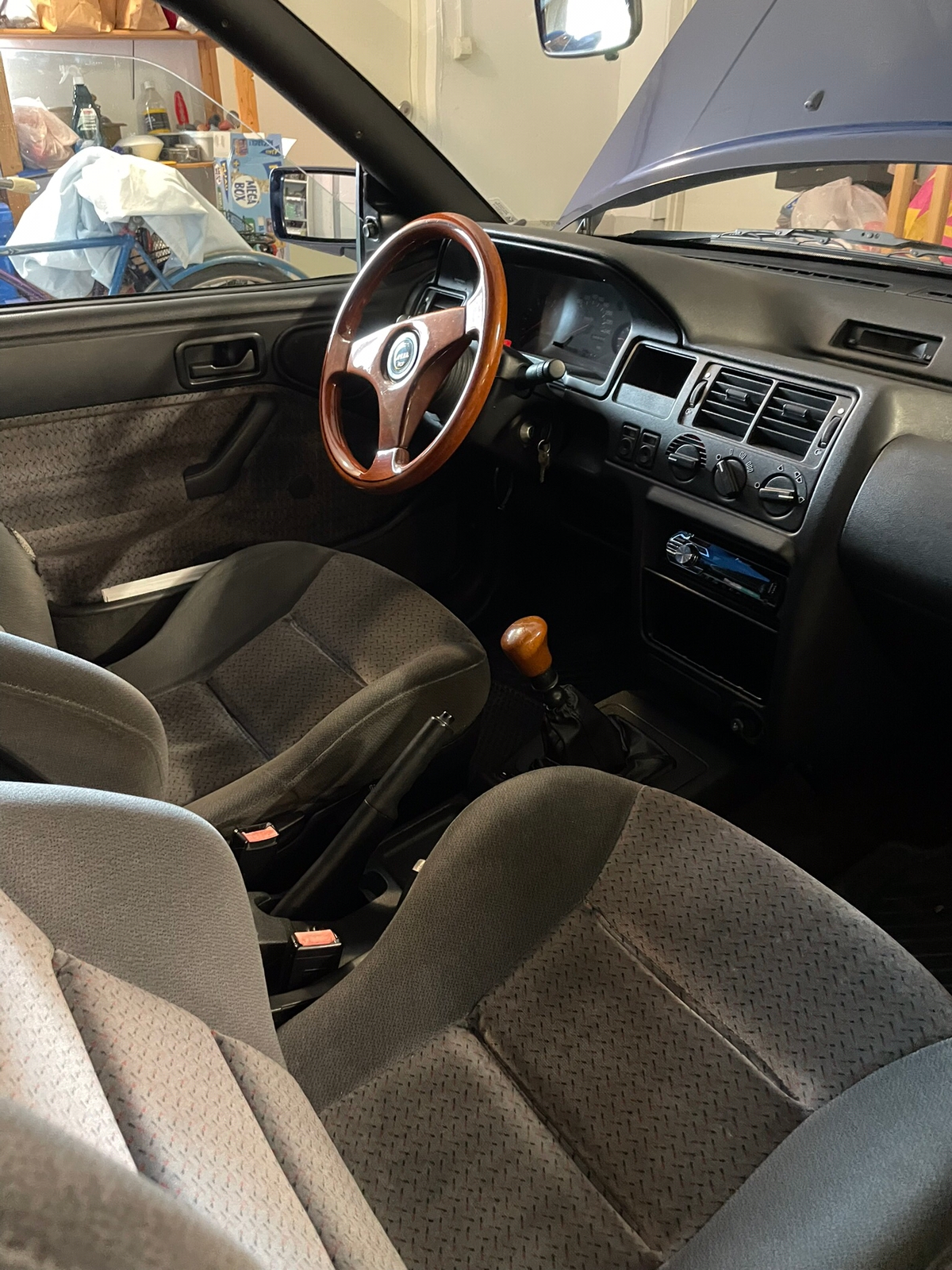 Ford Escort XR3i Cabriolet Manuell 1992, bild 3/4