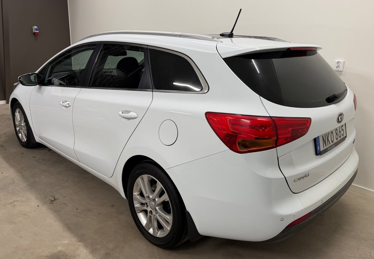 Kia Ceed cee'd_sw 1.6 CRDi EX Comfort 2015, bild 3/10
