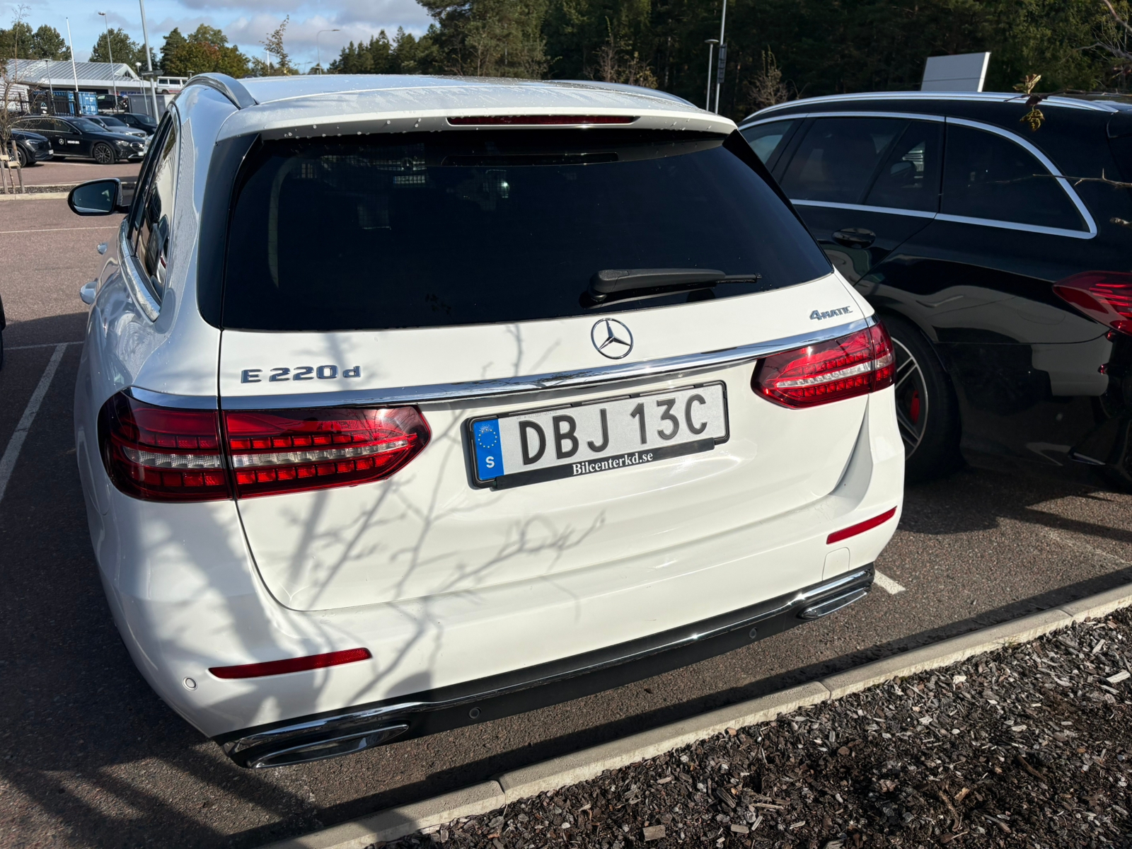 Mercedes-Benz E 220 T d 4MATIC 9G-Tronic 2021, bild 2/7