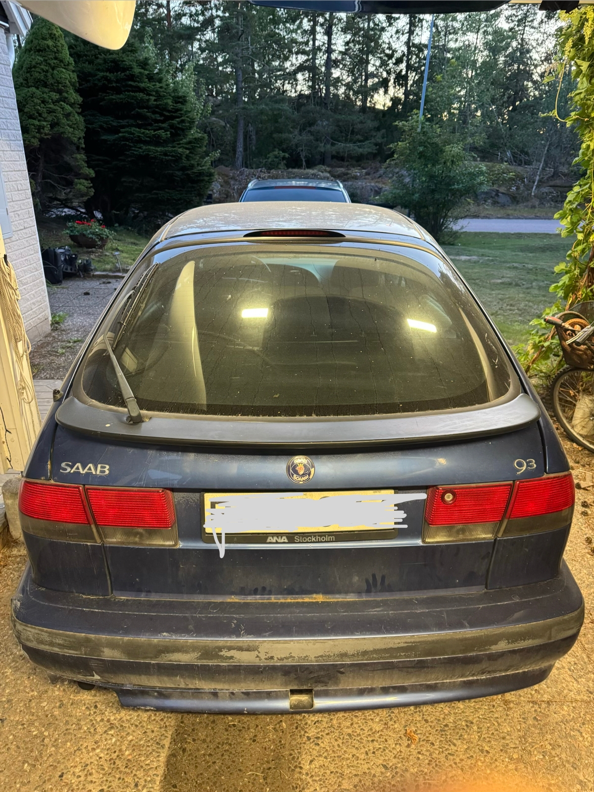 Saab 9-3 5-dörrar 2.0 Turbo Manuell 2000, bild 3/8