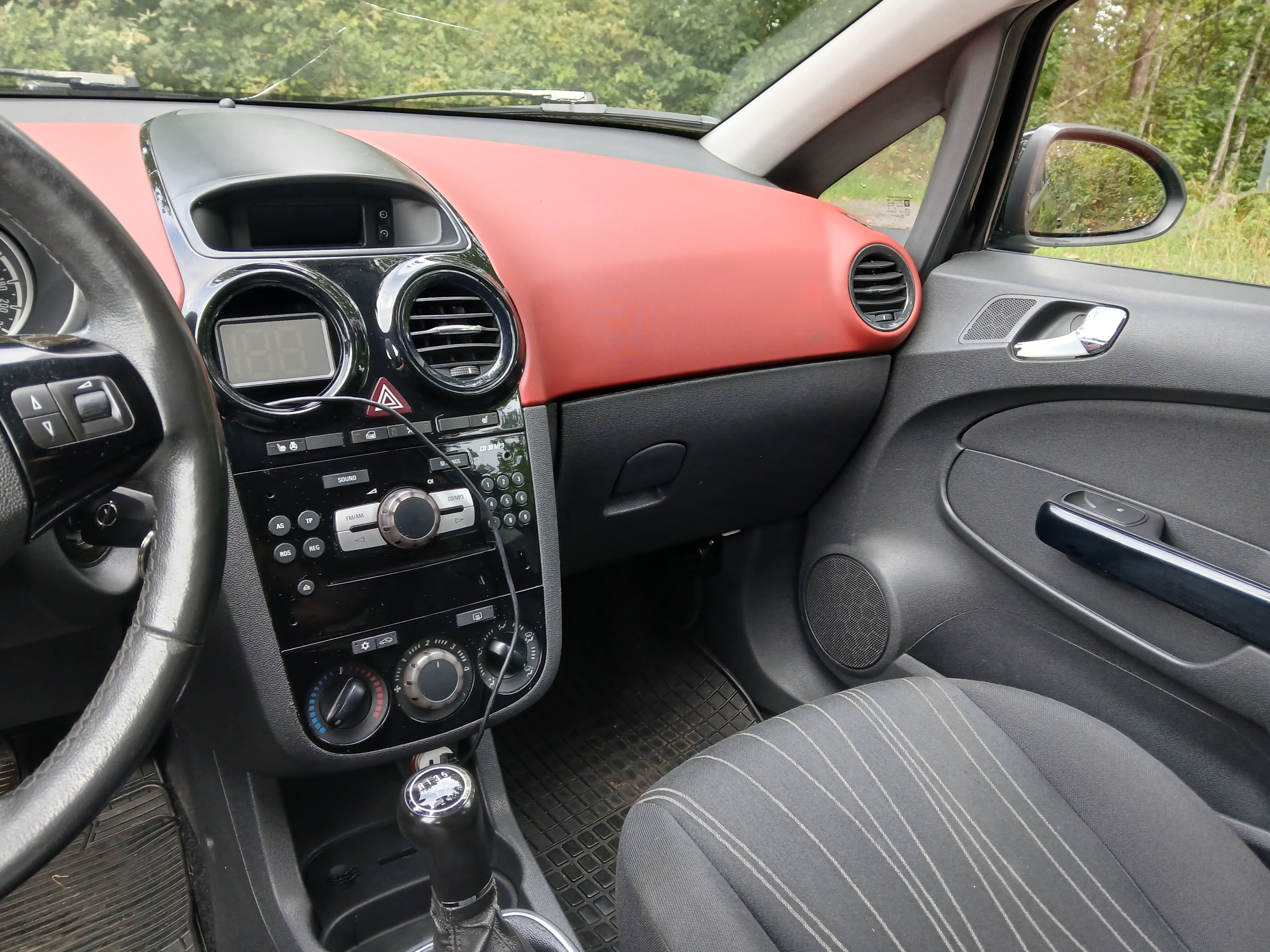 Opel Corsa 2008, photo 6/8