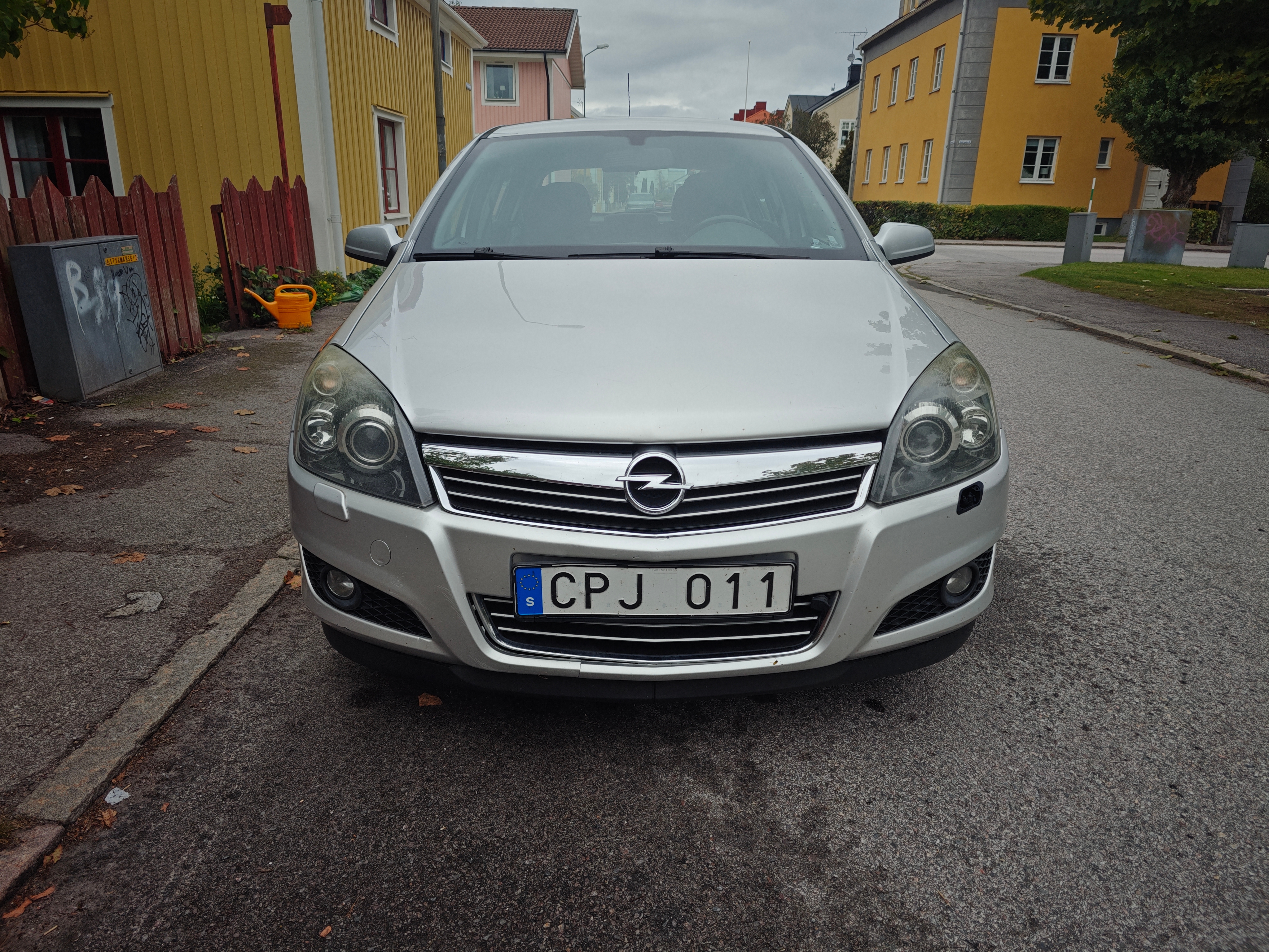 Opel Astra 1.7 CDTI ECOTEC Manuell 2009, photo 2/9