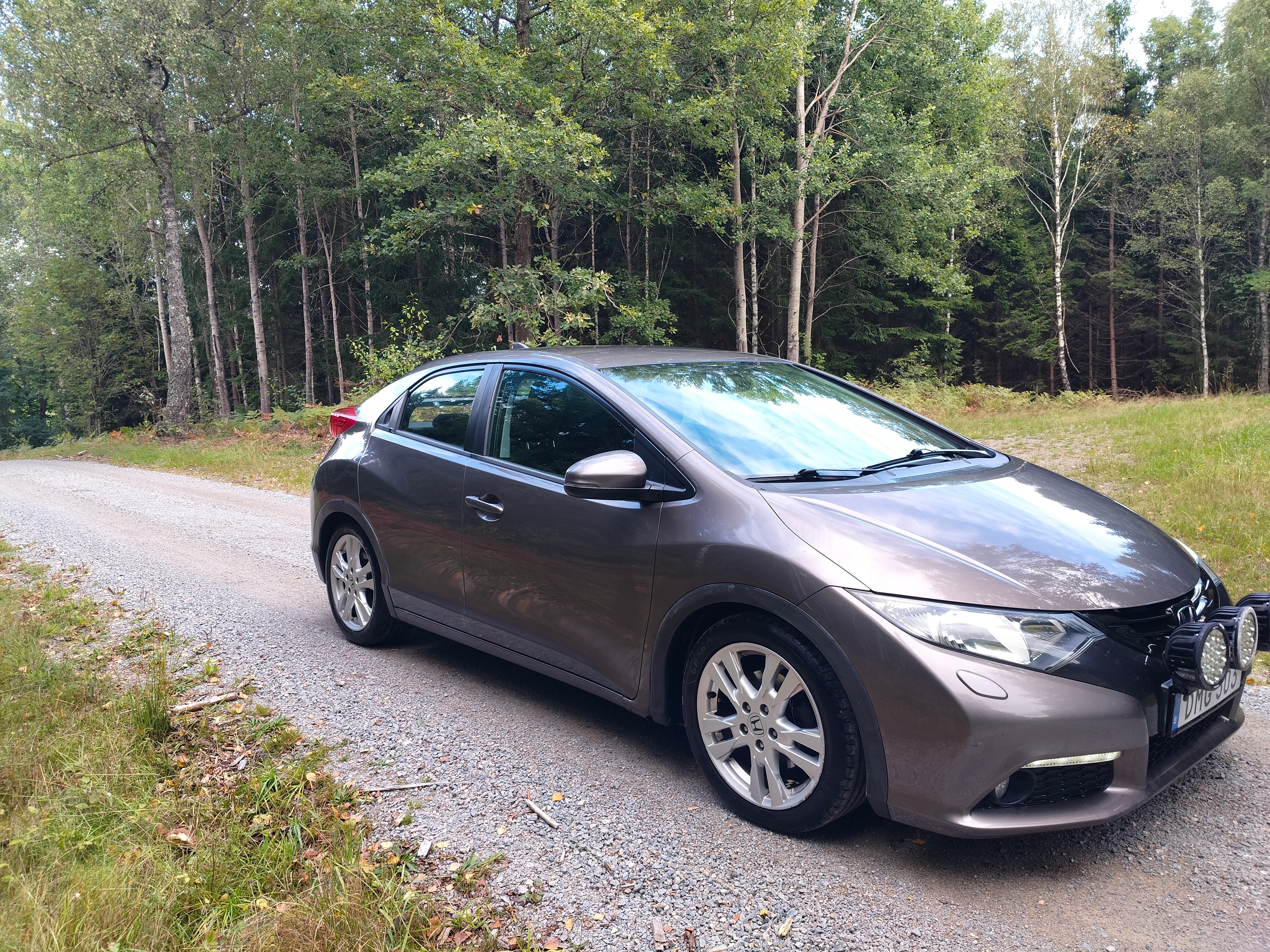 Honda Civic 2.2 i-DTEC Manuell 2012, bild 2/5