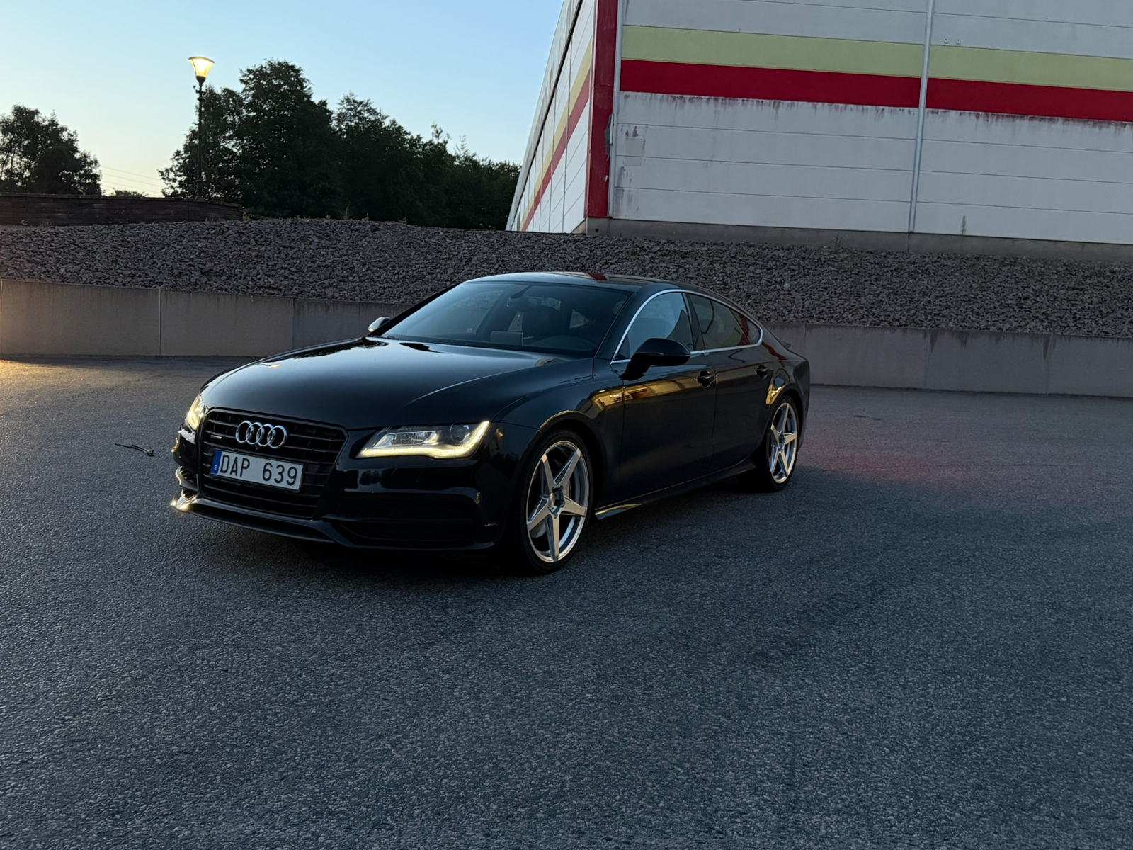 Audi A7 2012, bild 2/9