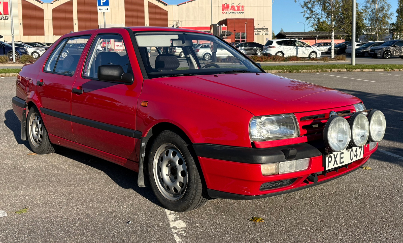 Volkswagen Vento 1.9 TD Manuell 1993, bild 2/10