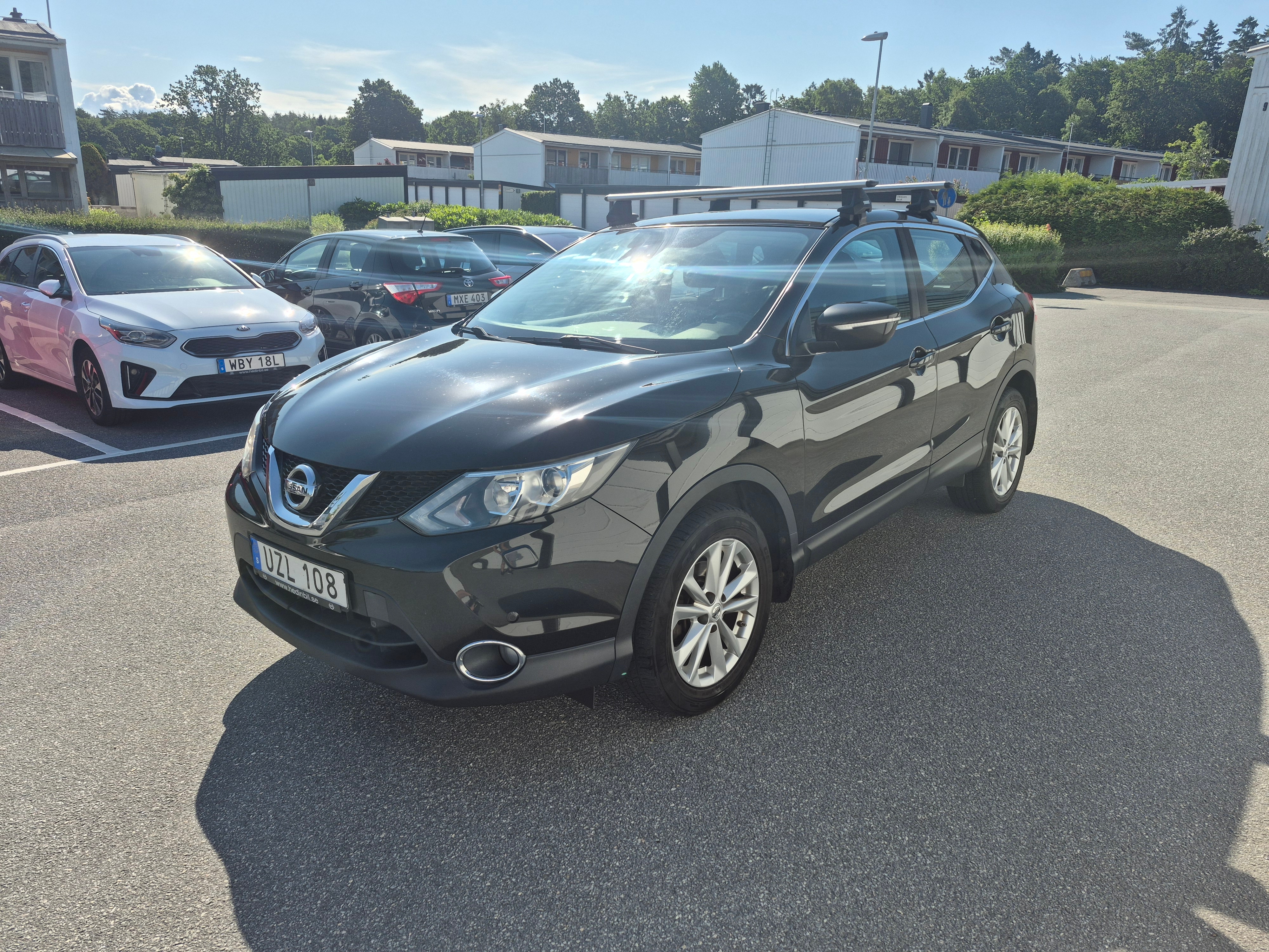 Nissan Qashqai 1.2 DIG-T Manuell 2014, bild 3/6