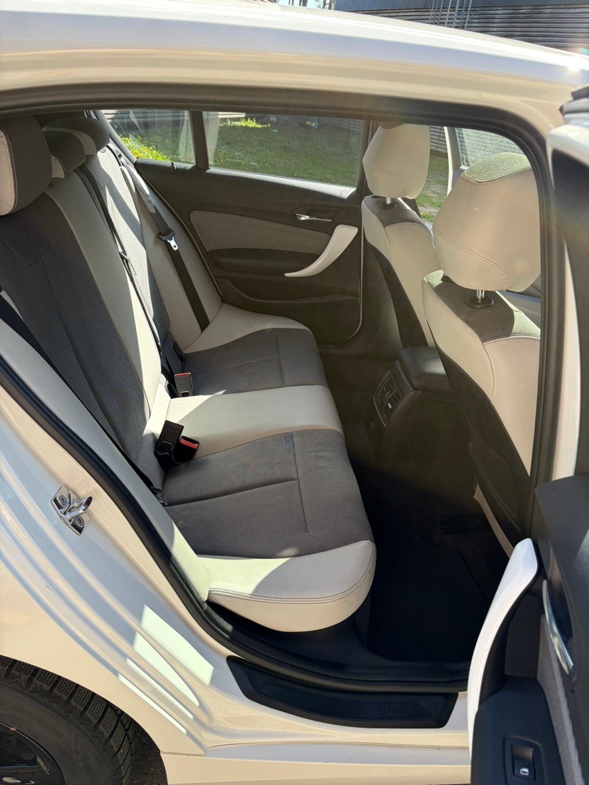 BMW 118 i 5-dörrars Steptronic 2012, bild 7/9