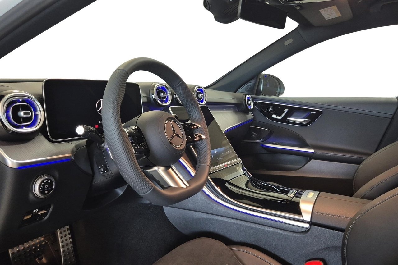 Mercedes-Benz C 300 e AMG Line 2026, bild 7/10