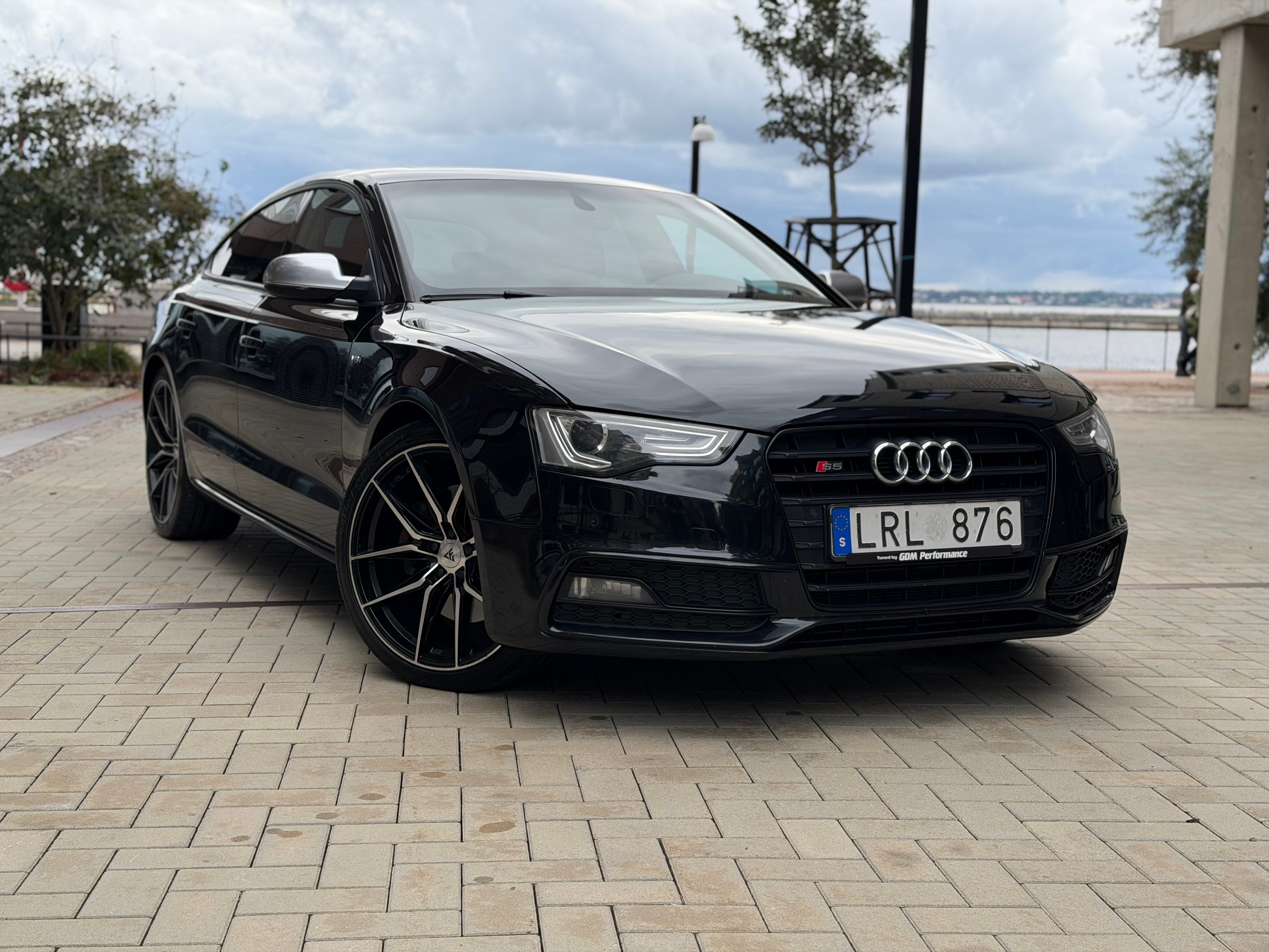 Audi S5