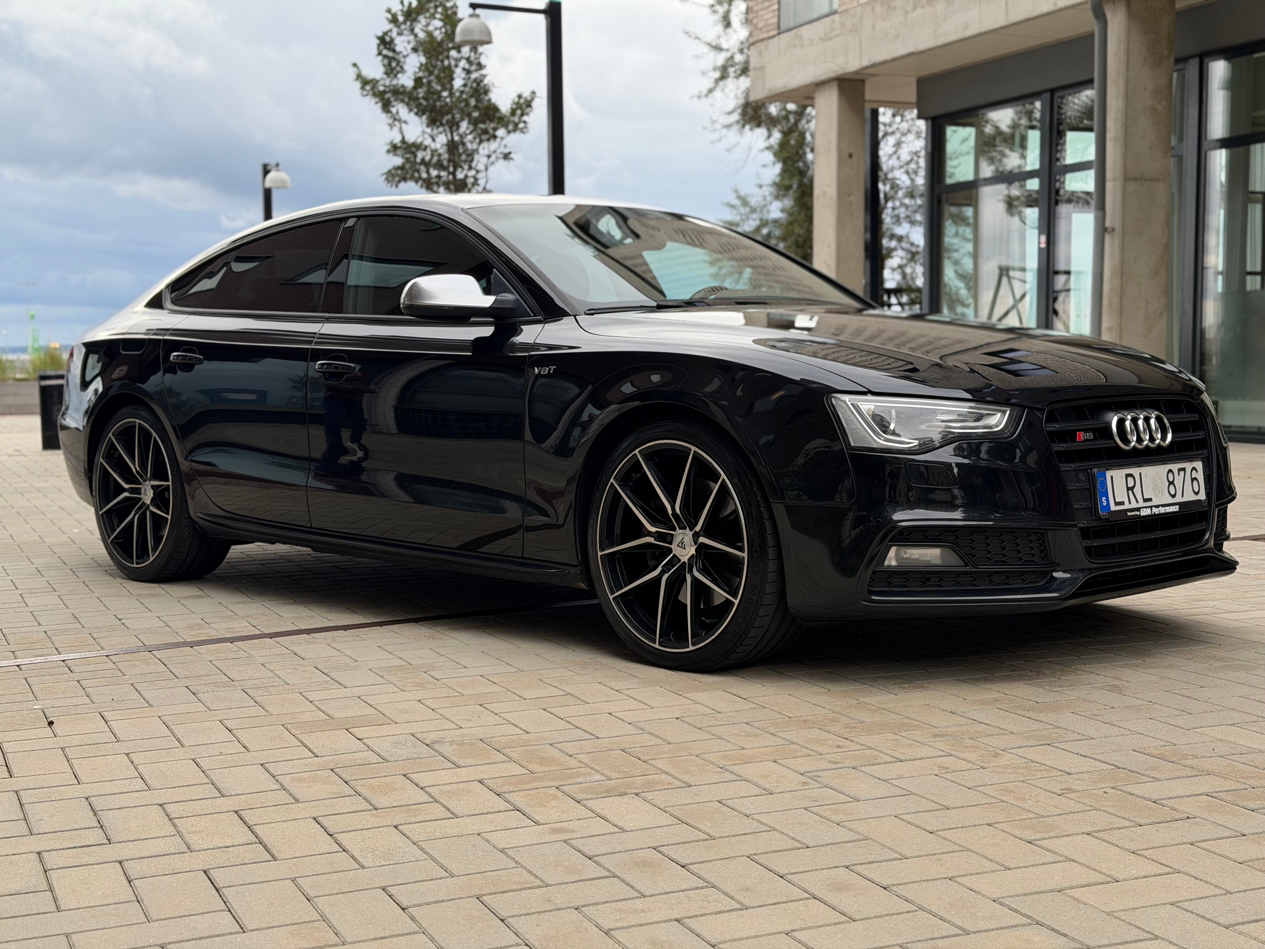 Audi S5 2012, kuva 2/10