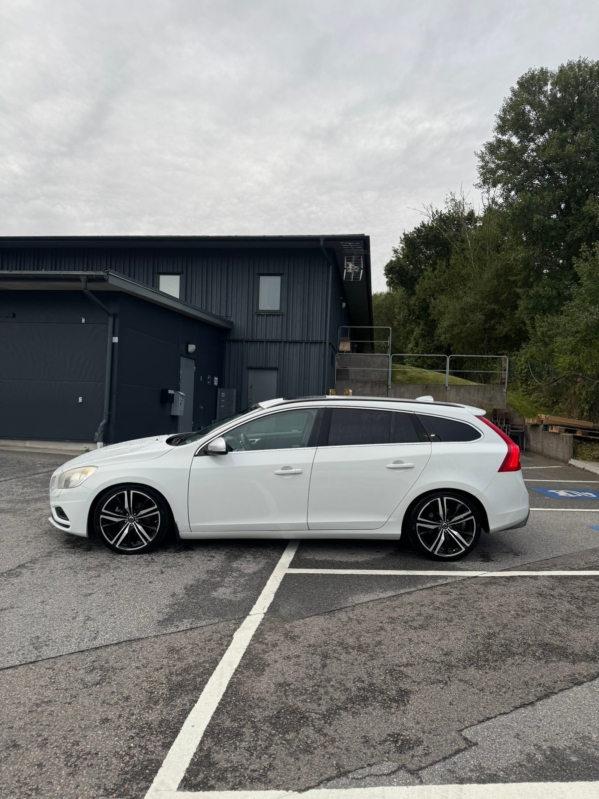 Volvo V60 DRIVe Manuell 2012, bild 3/8