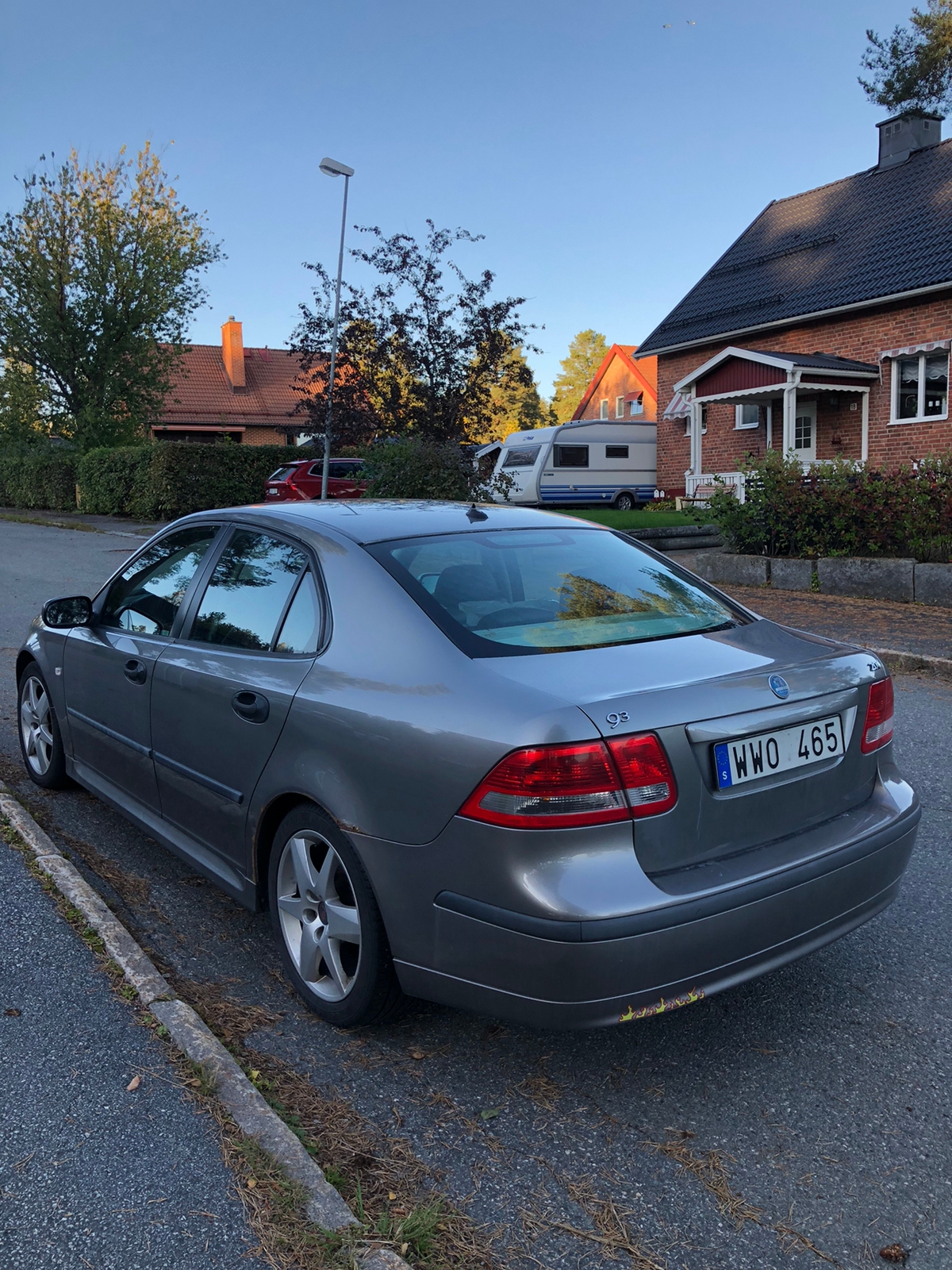 Saab 9-3 SportSedan 2.0 T Manuell 2005, bild 3/4