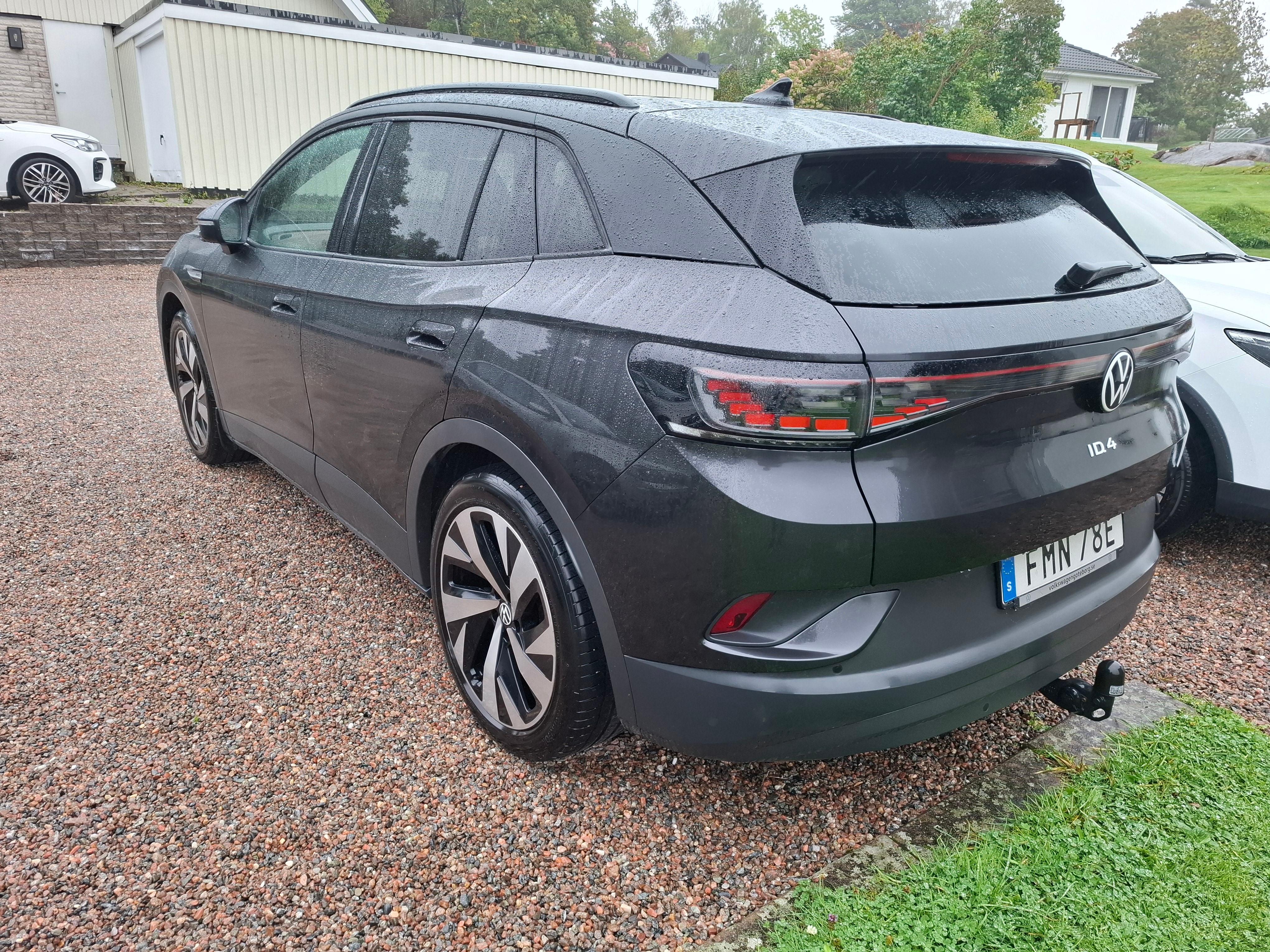 Volkswagen ID.4 Pro Performance 2021, photo 2/6