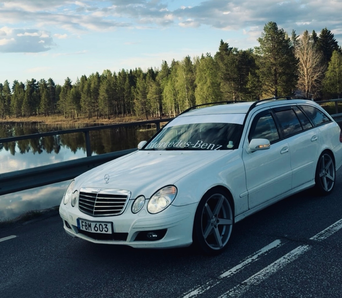 Mercedes-Benz E