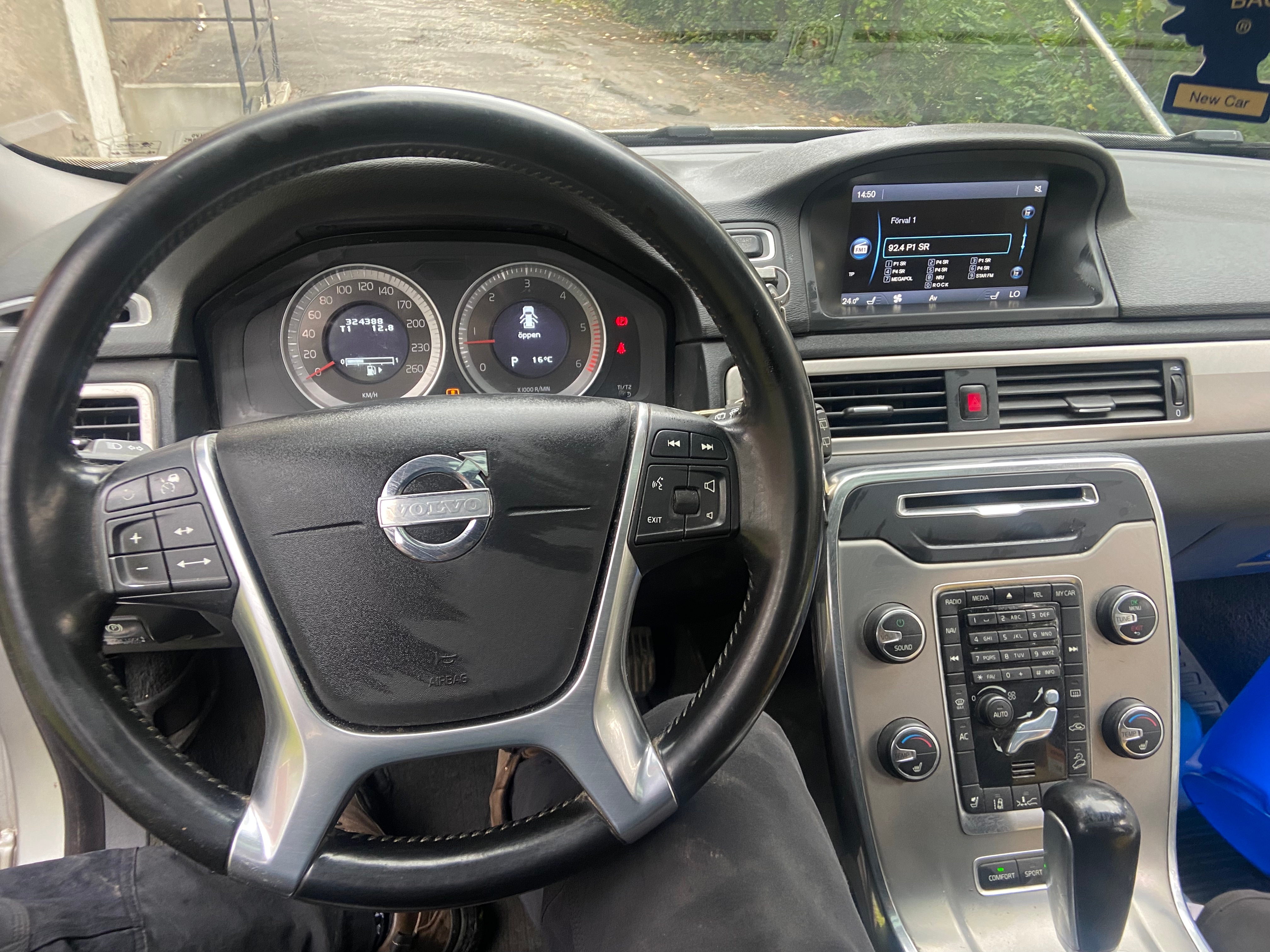 Volvo XC70 D3 AWD Geartronic 2012, bild 4/10