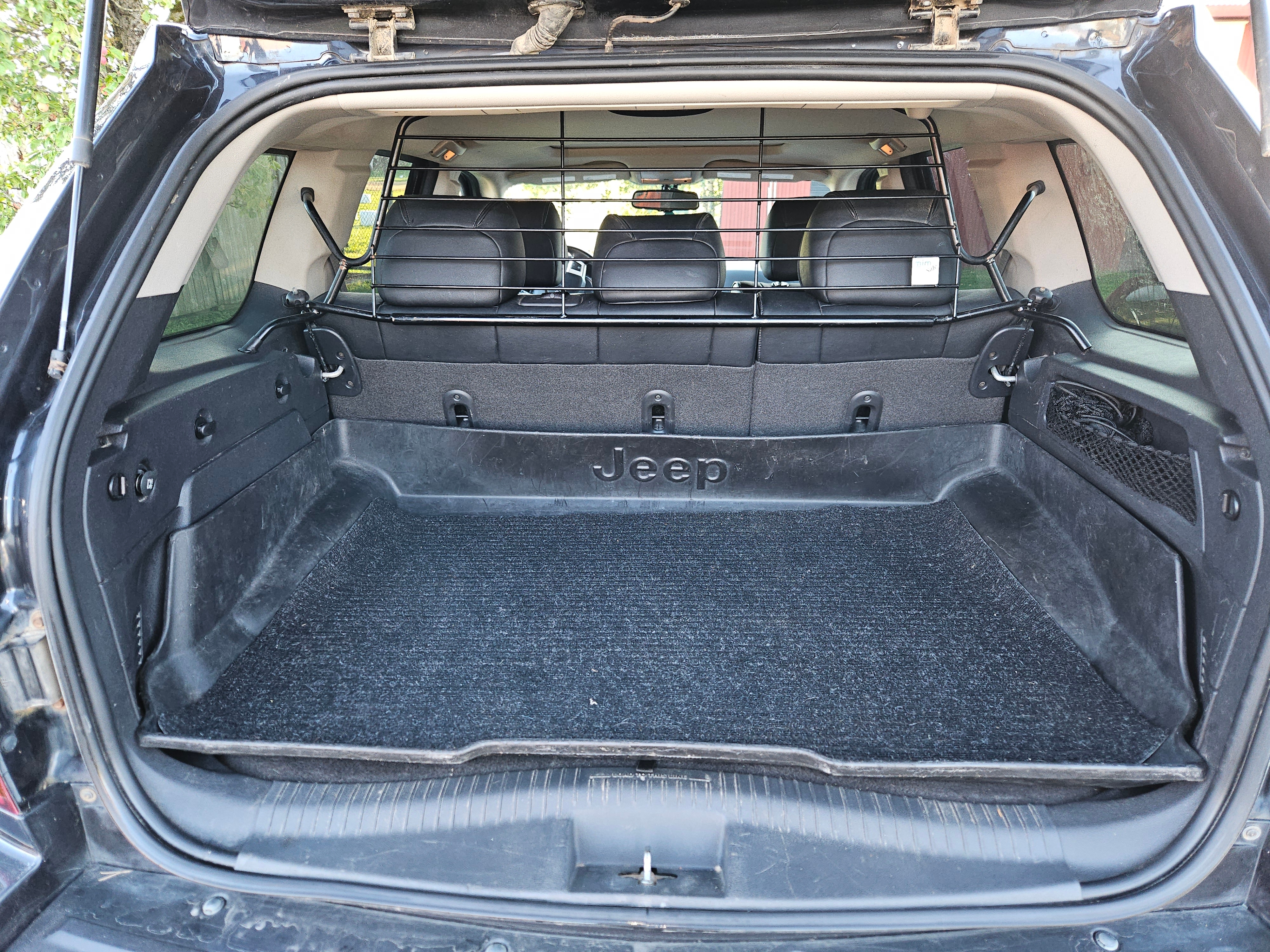 Jeep Grand Cherokee 2010, kuva 6/10
