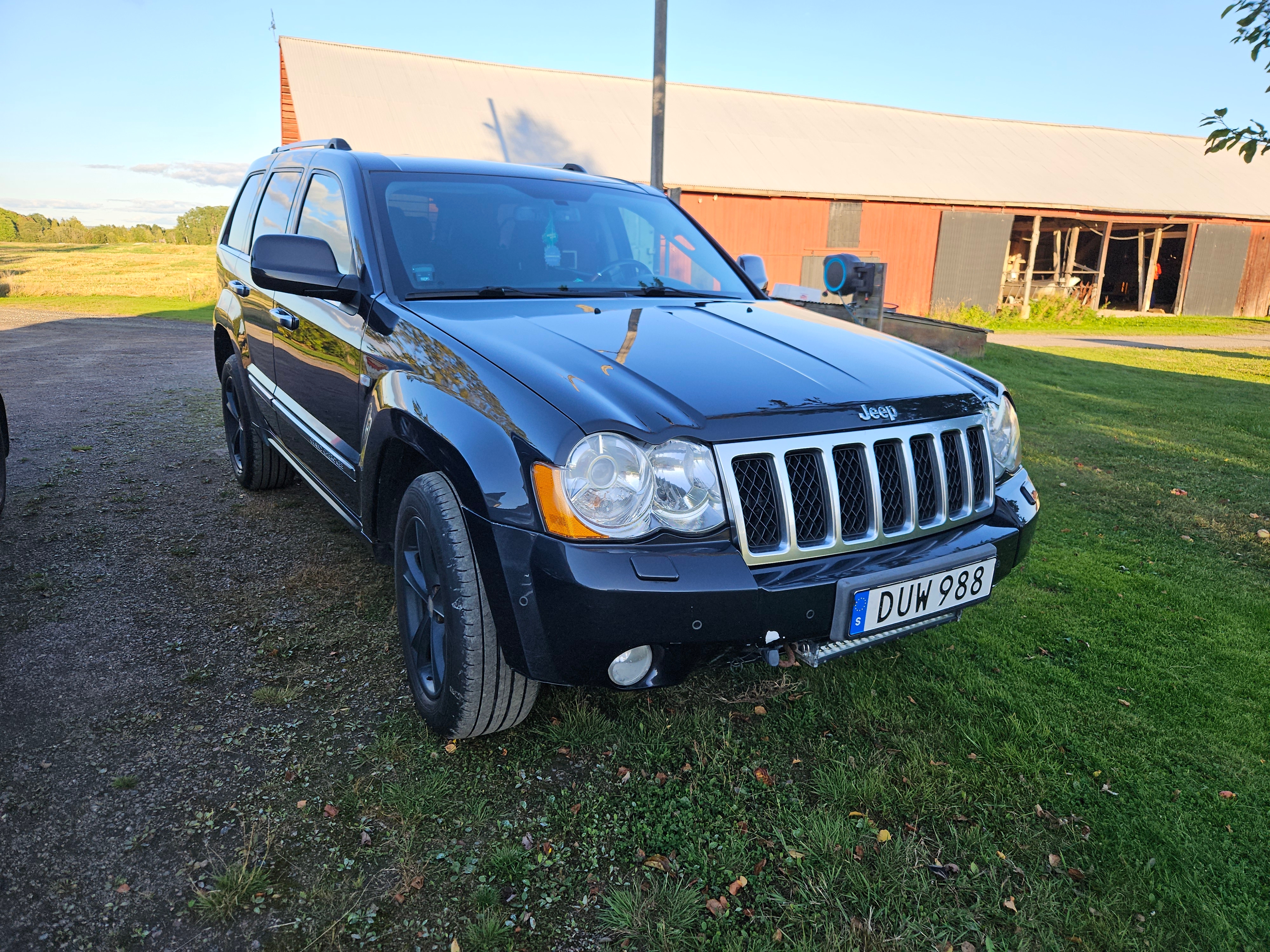 Jeep Grand Cherokee 2010, kuva 2/10