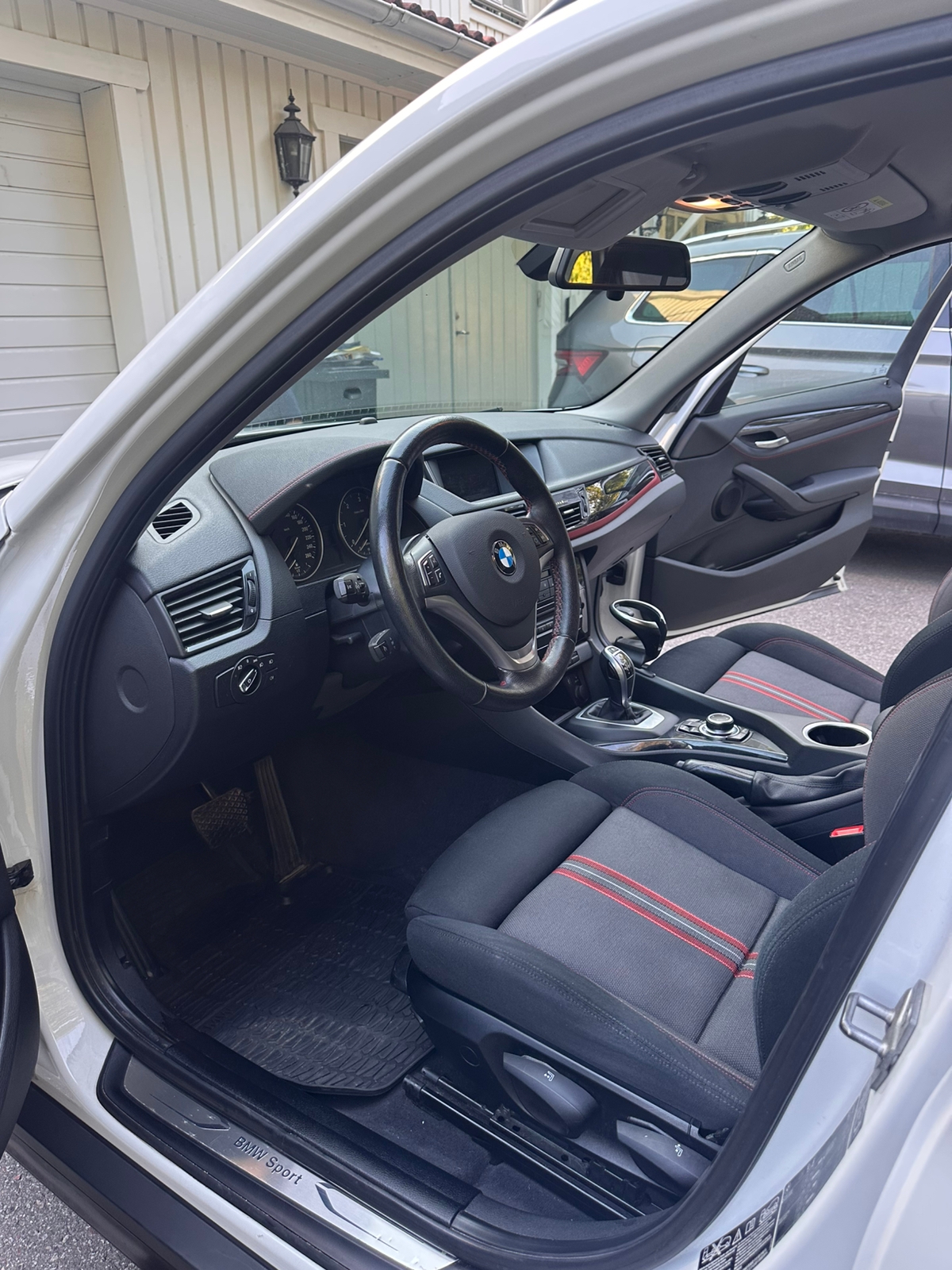 BMW X1 xDrive18d Steptronic 2014, bild 4/7
