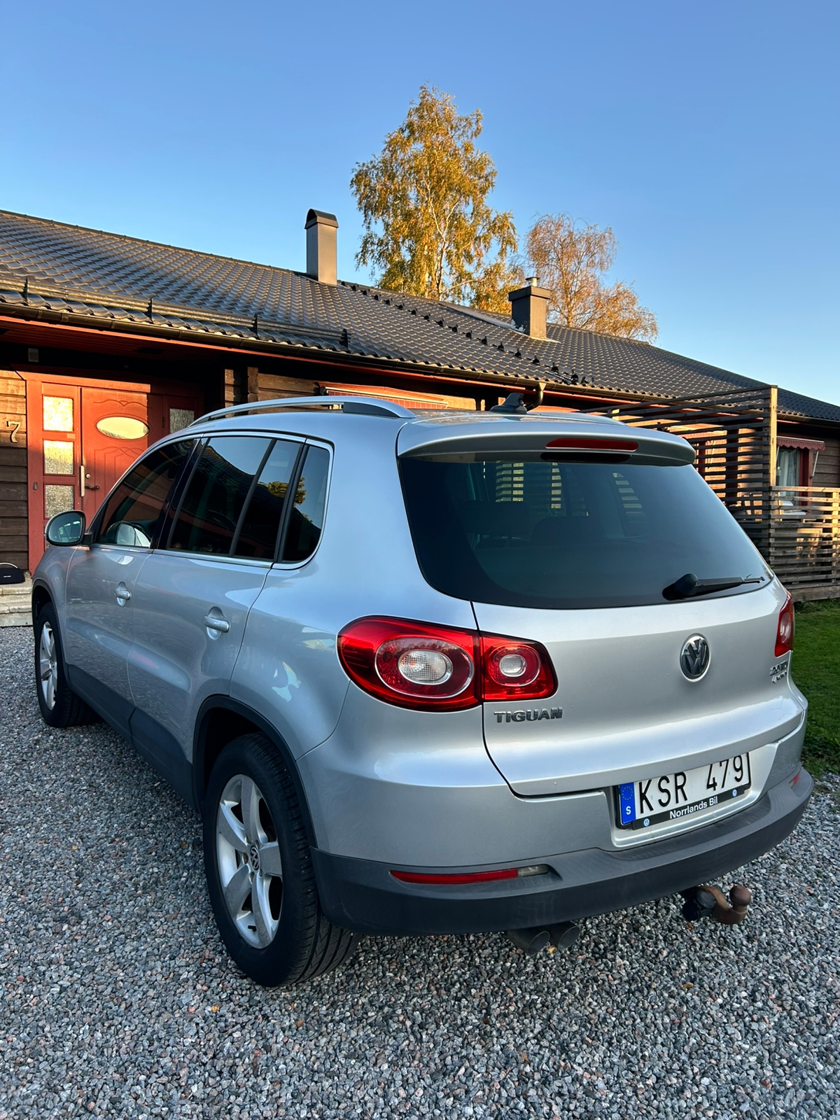 Volkswagen Tiguan 2011, kuva 2/6