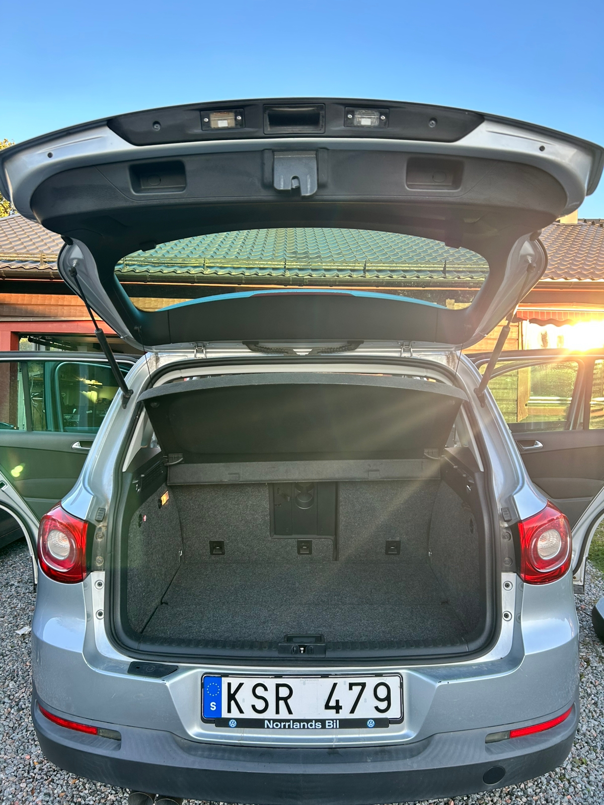 Volkswagen Tiguan 2011, kuva 5/6