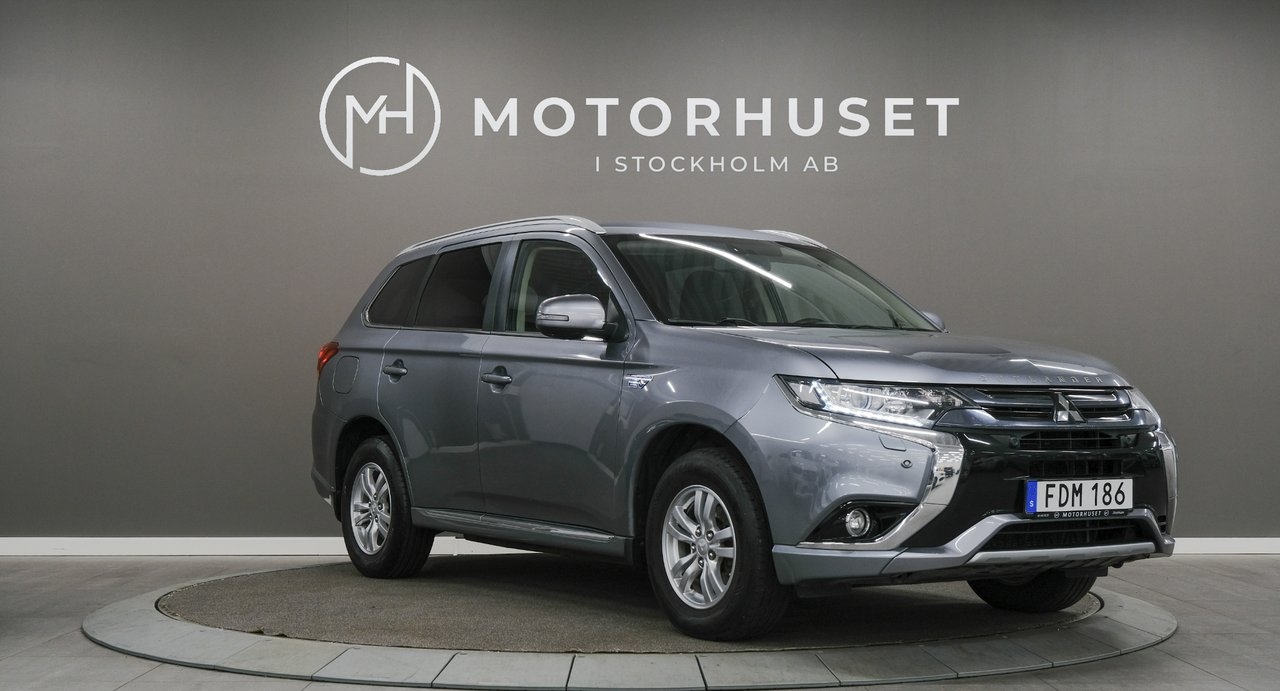 Mitsubishi Outlander PHEV 203hk City 2016, bild 3/10
