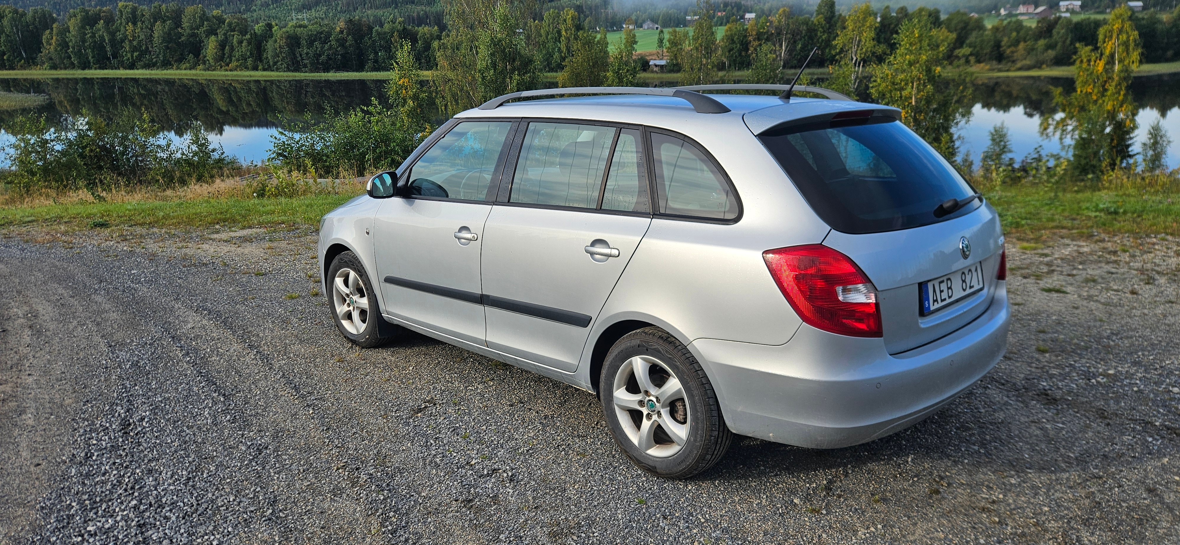 Skoda Fabia Kombi 1.2 TSI Manuell 2013, bild 4/7