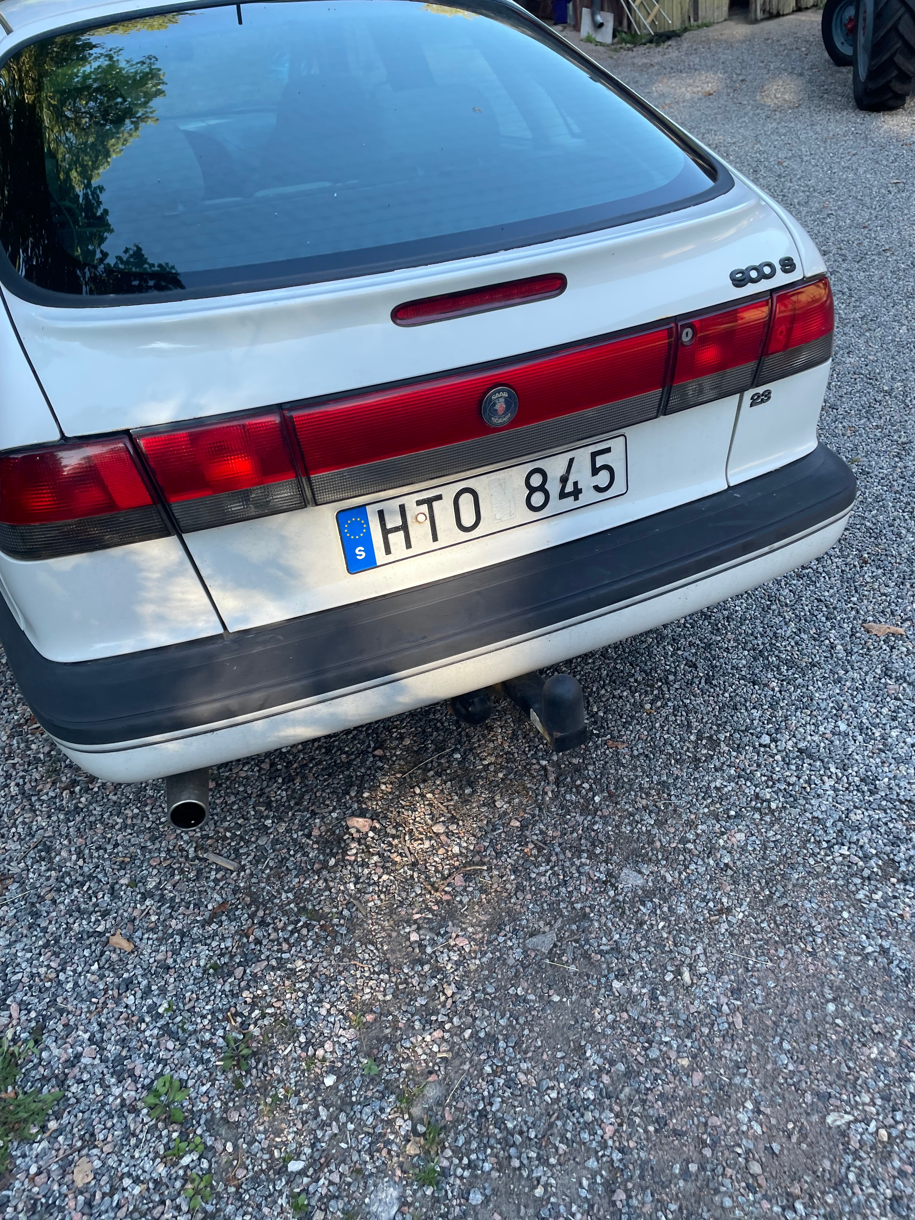 Saab 900