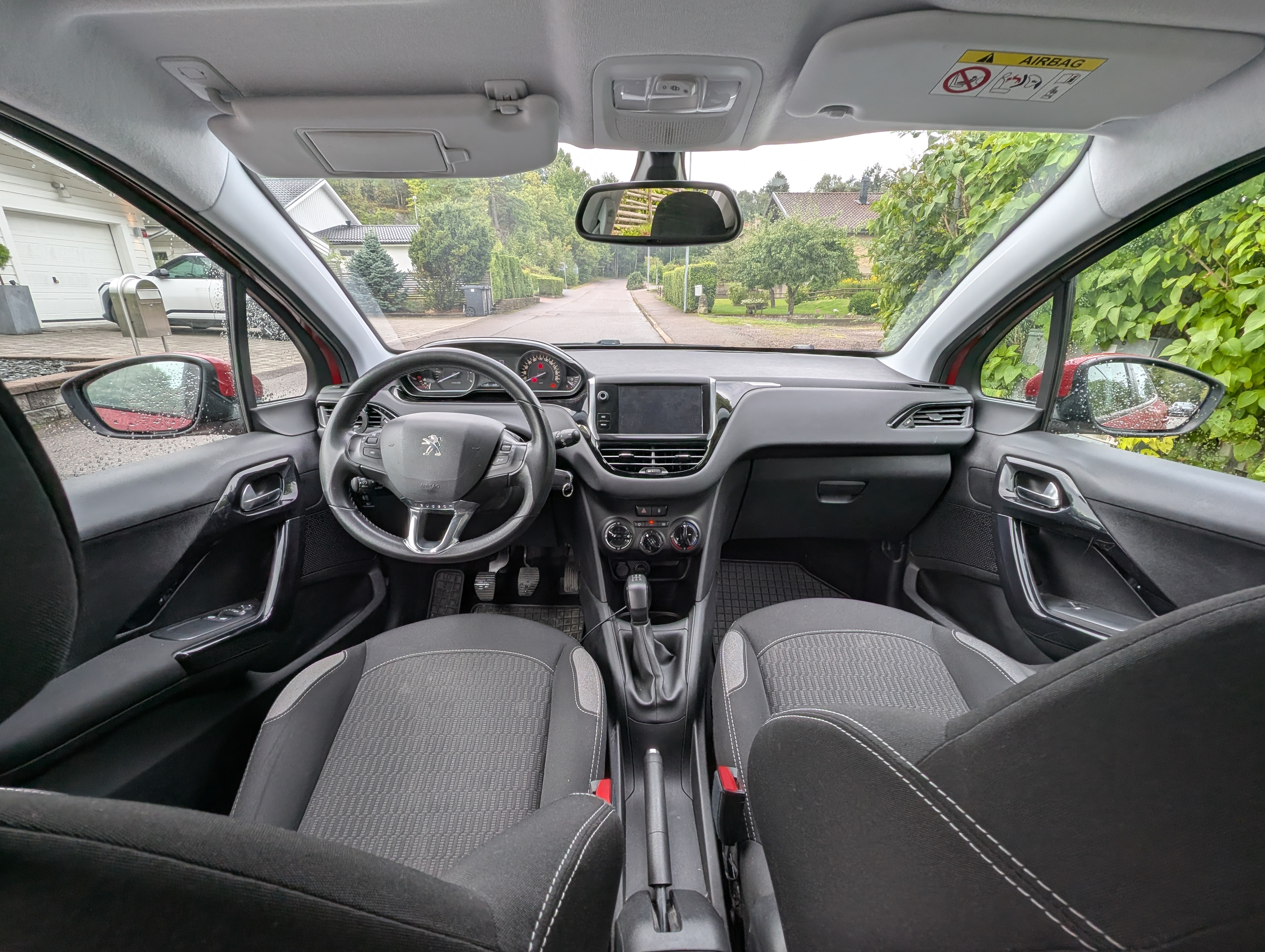 Peugeot 208 2015, bild 3/5