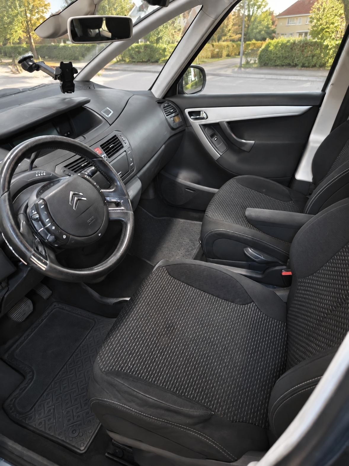 Citroen Grand C4 Picasso 2008, bild 5/10