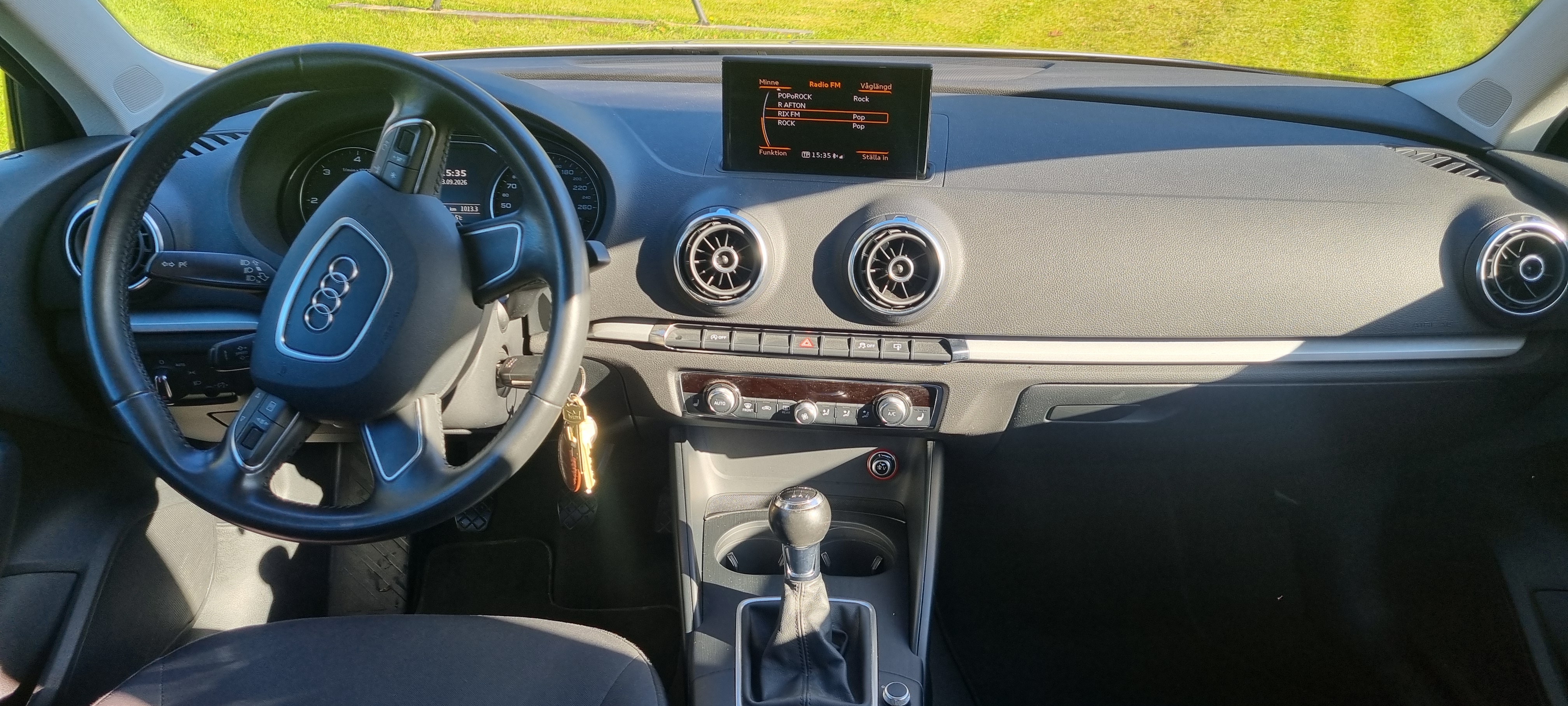 Audi A3 Sportback 1.6 TDI Manuell 2014, photo 5/6