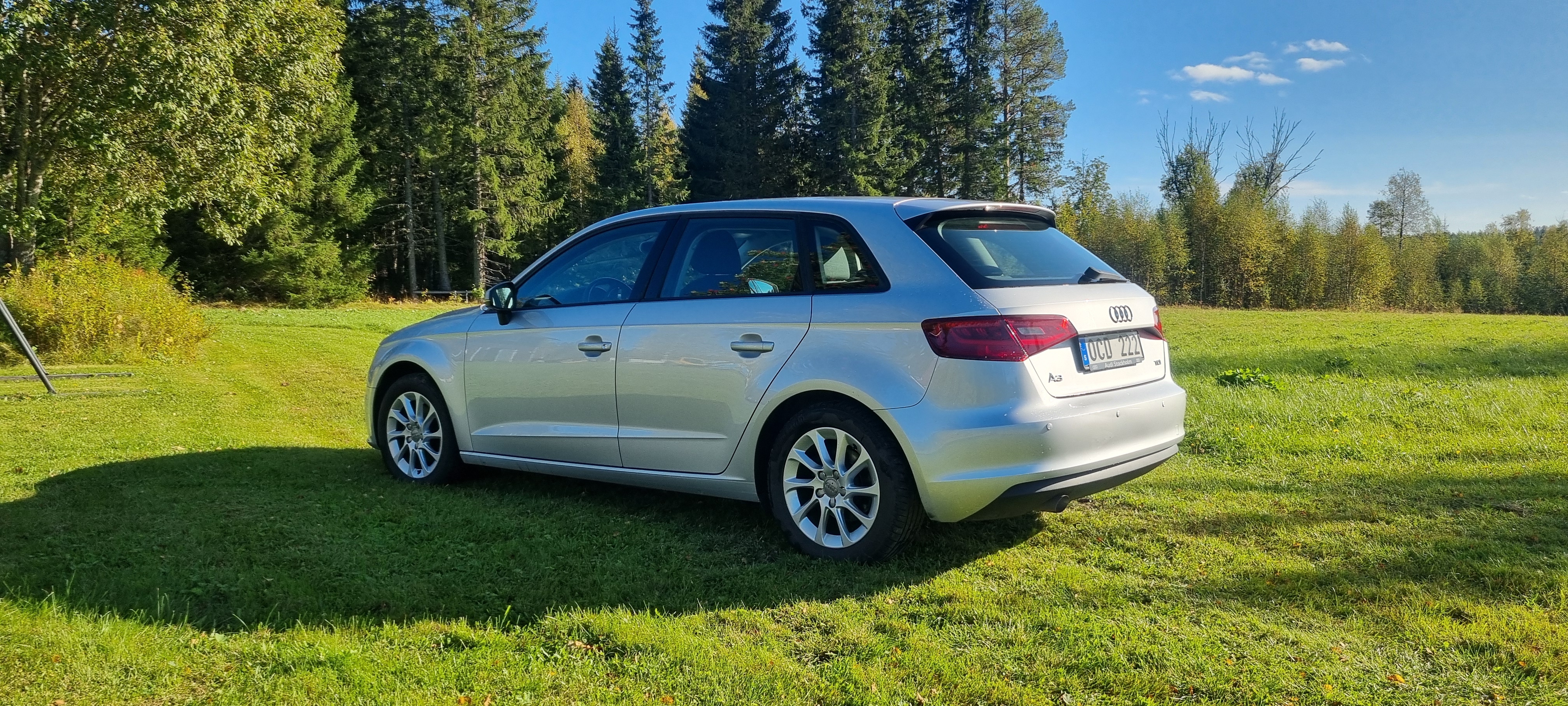 Audi A3 Sportback 1.6 TDI Manuell 2014, photo 3/6