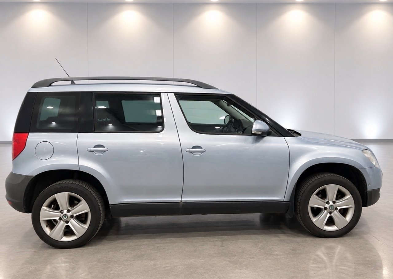 Skoda Yeti 2010, bild 5/10